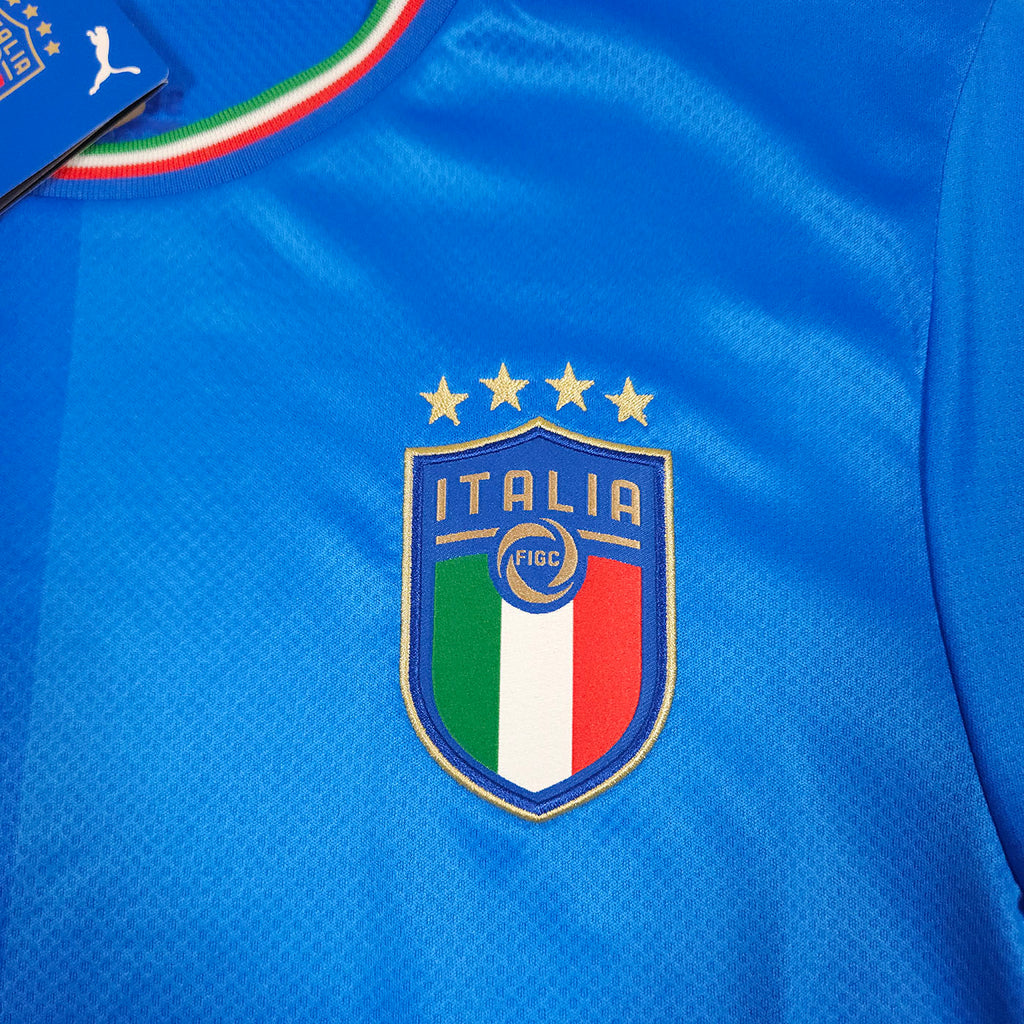 Italy Home Shirt 2022 detailed view 1
