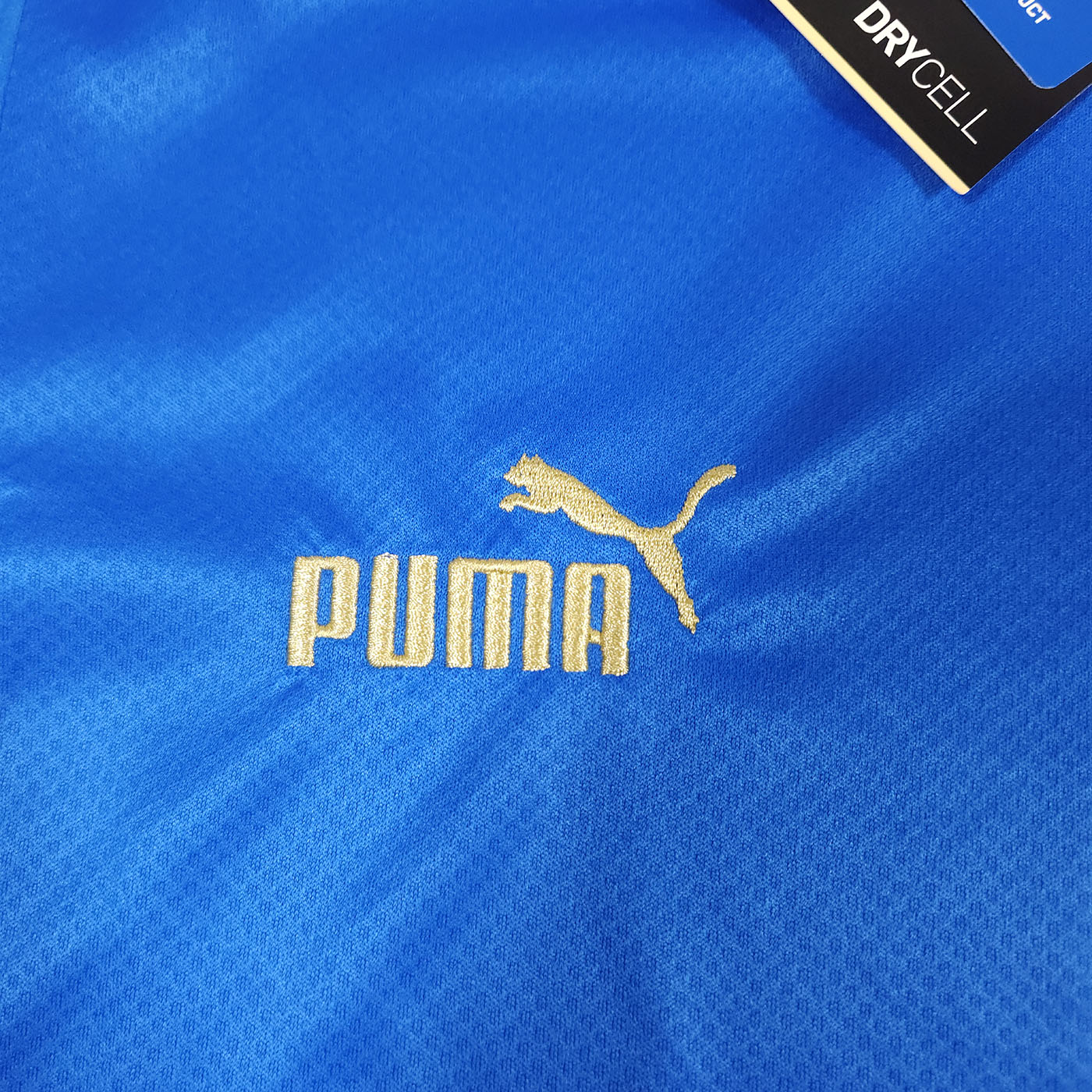 Italy Home Shirt 2022 detailed view 2