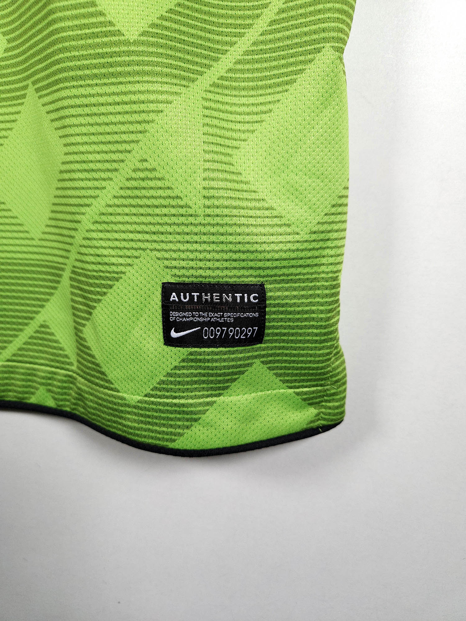 2010-11 Celtic Away Shirt