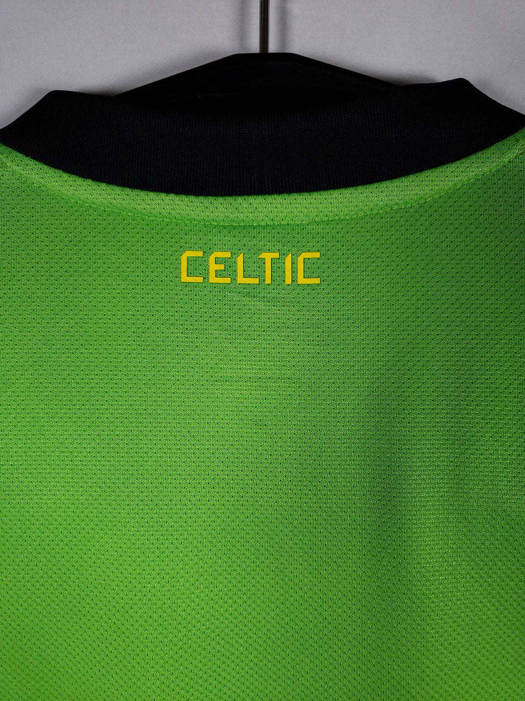 2010-11 Celtic Away Shirt