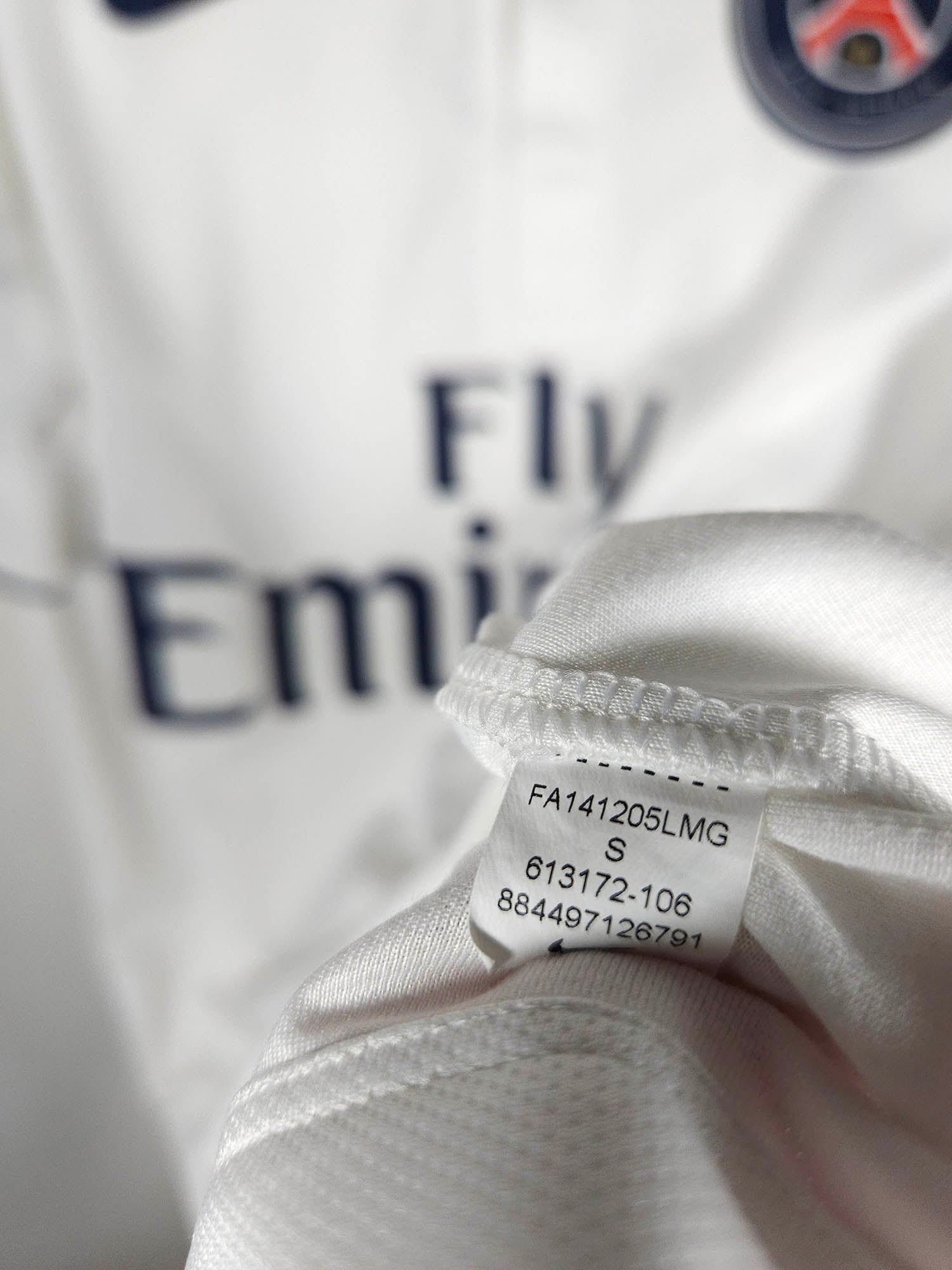 2014-15 Paris Saint-Germain Away Shirt