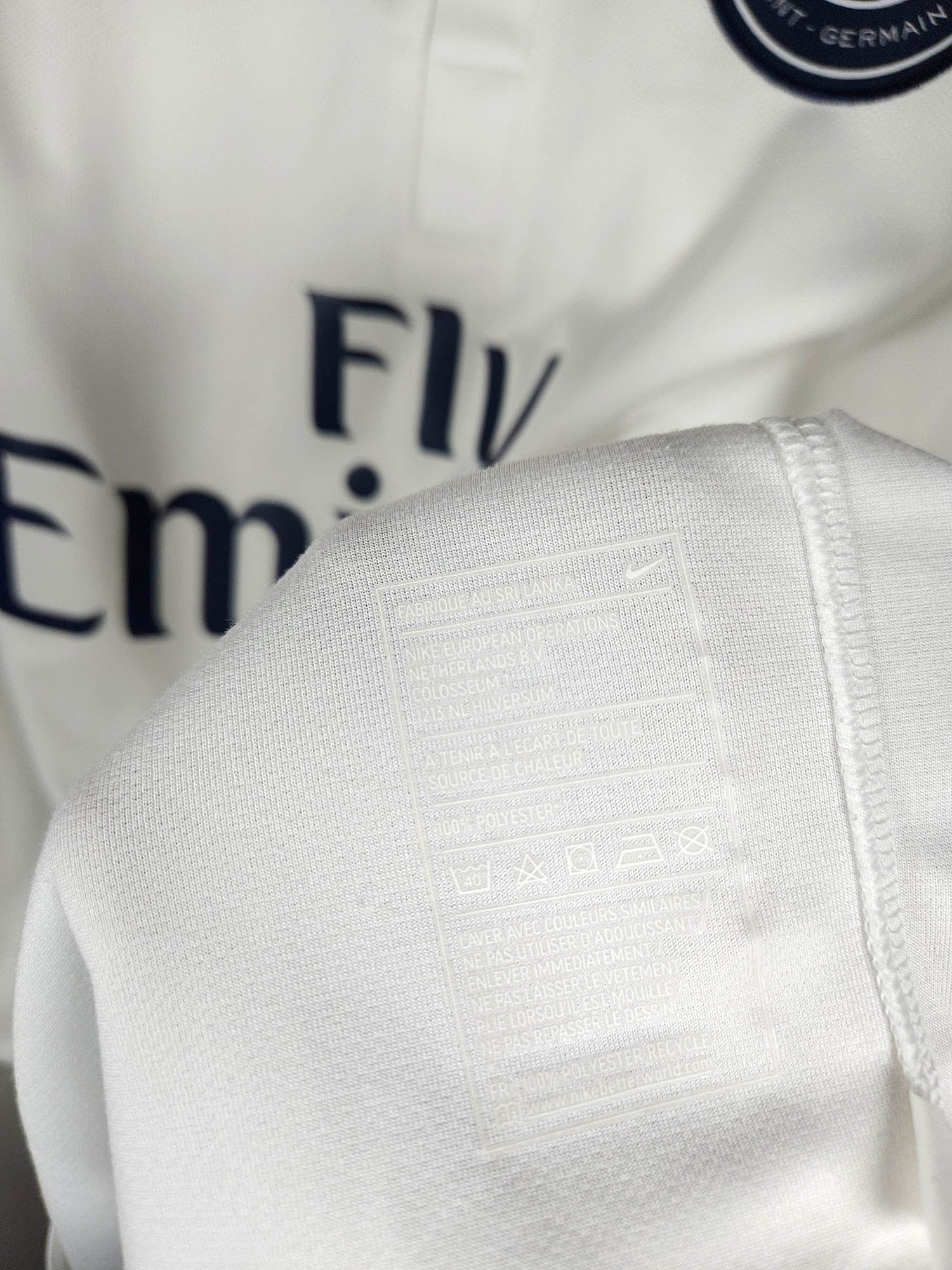 2014-15 Paris Saint-Germain Away Shirt