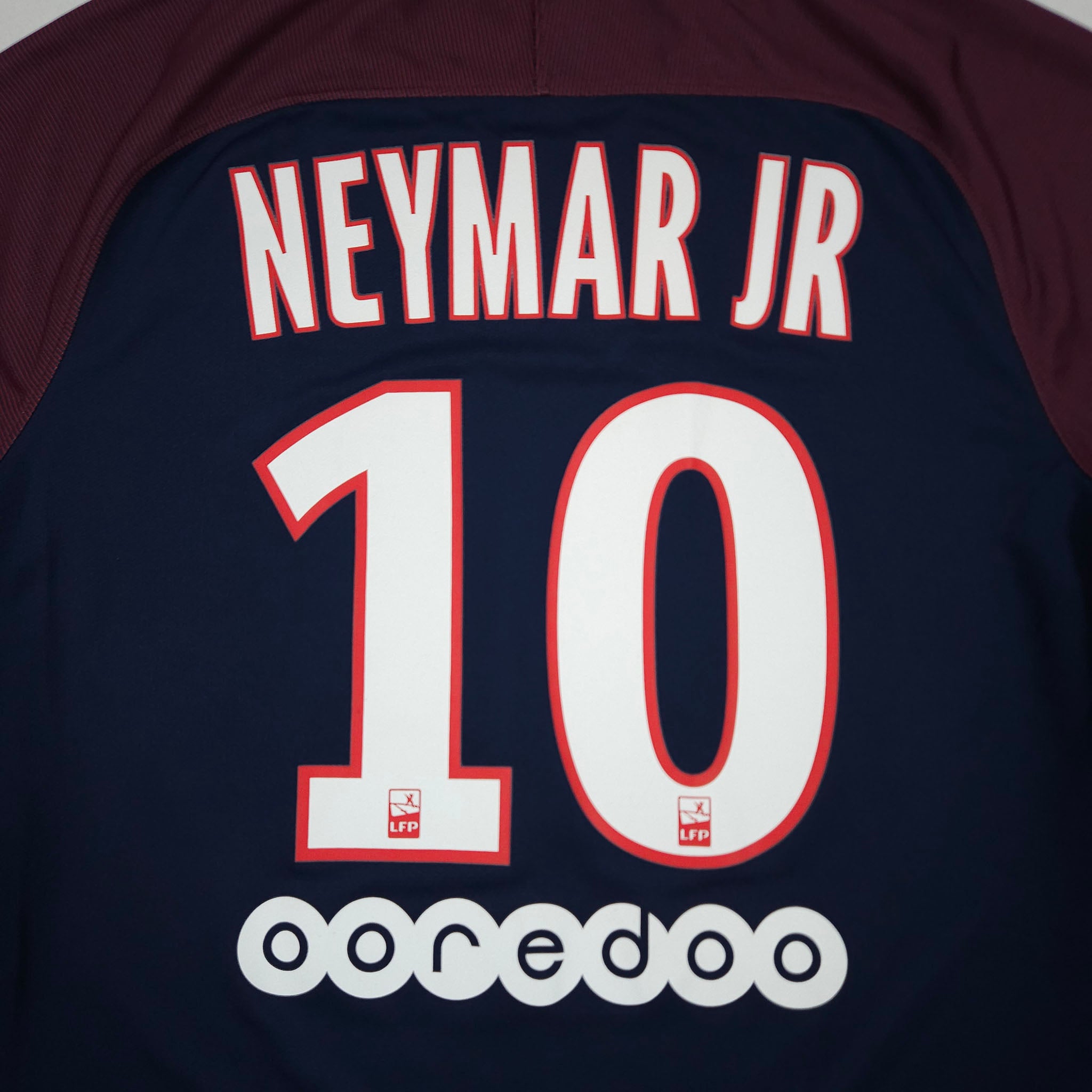 Paris Saint-Germain Home Shirt 2017-18 – Neymar Jr. #10 detailed view 6