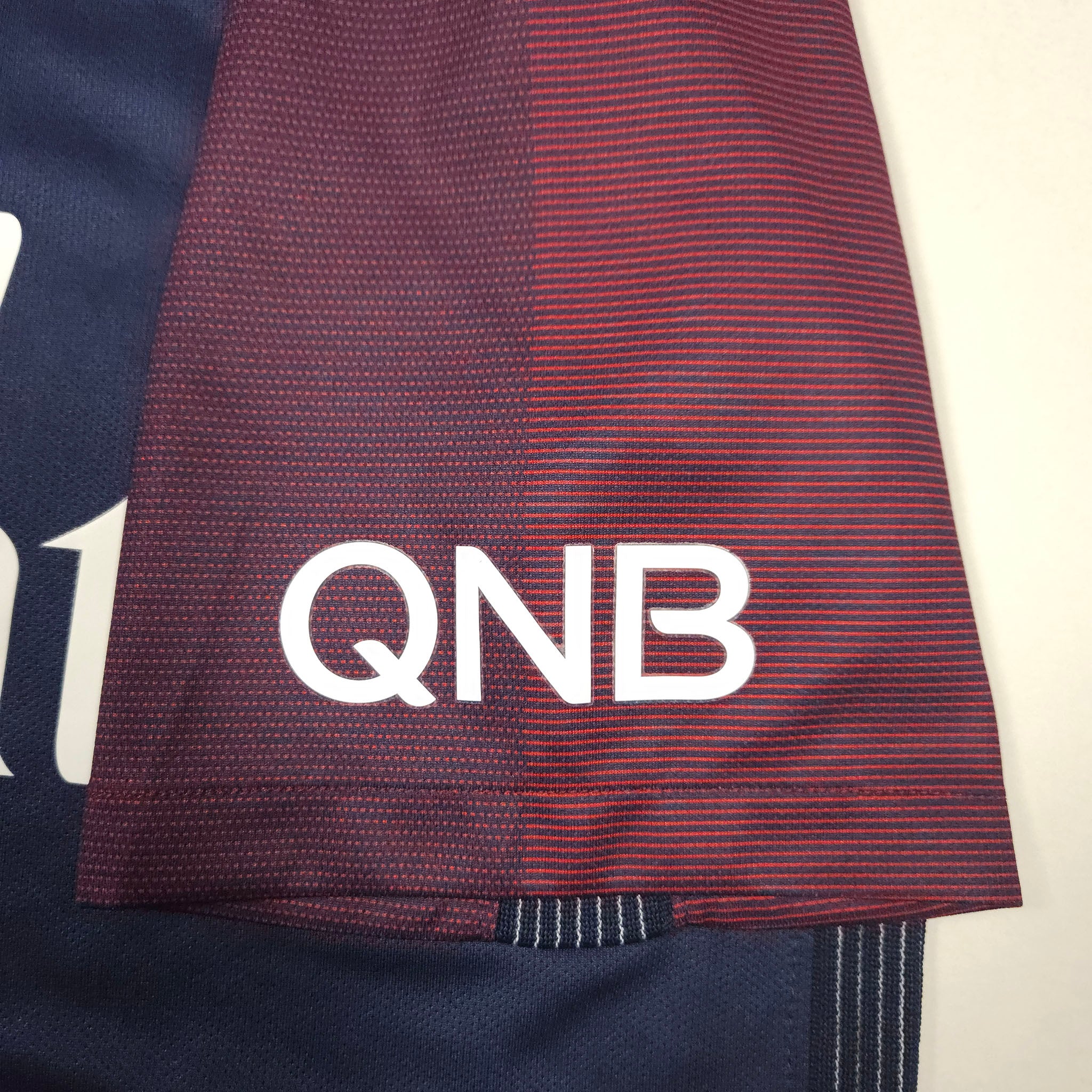 Paris Saint-Germain Home Shirt 2017-18 – Mbappé #29 detailed view 6