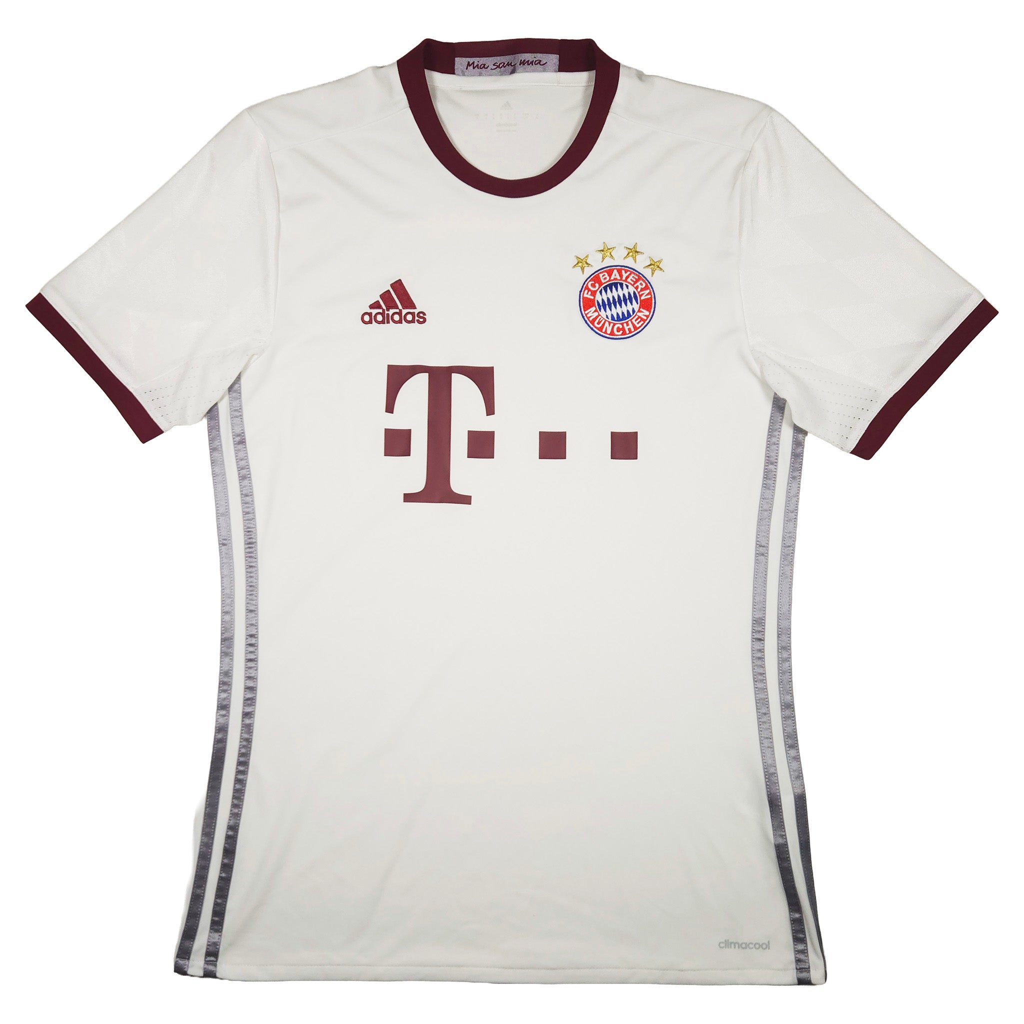 Bayern Munich Third Shirt 2016-17 front view