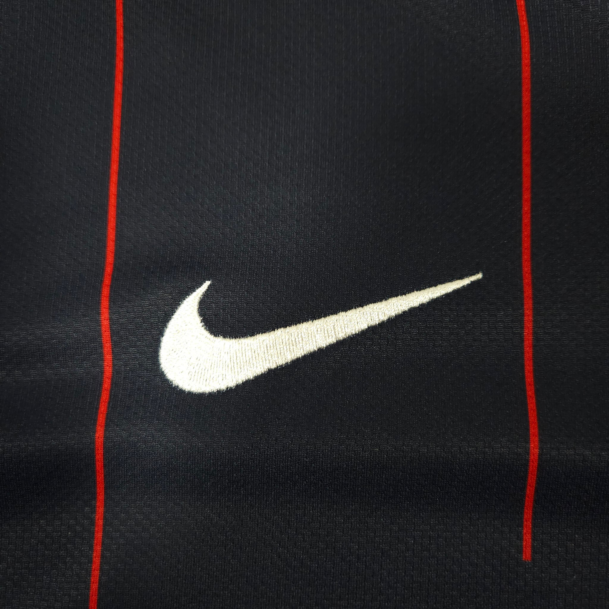 Paris Saint-Germain Home Shirt 2009-10 detailed view 3