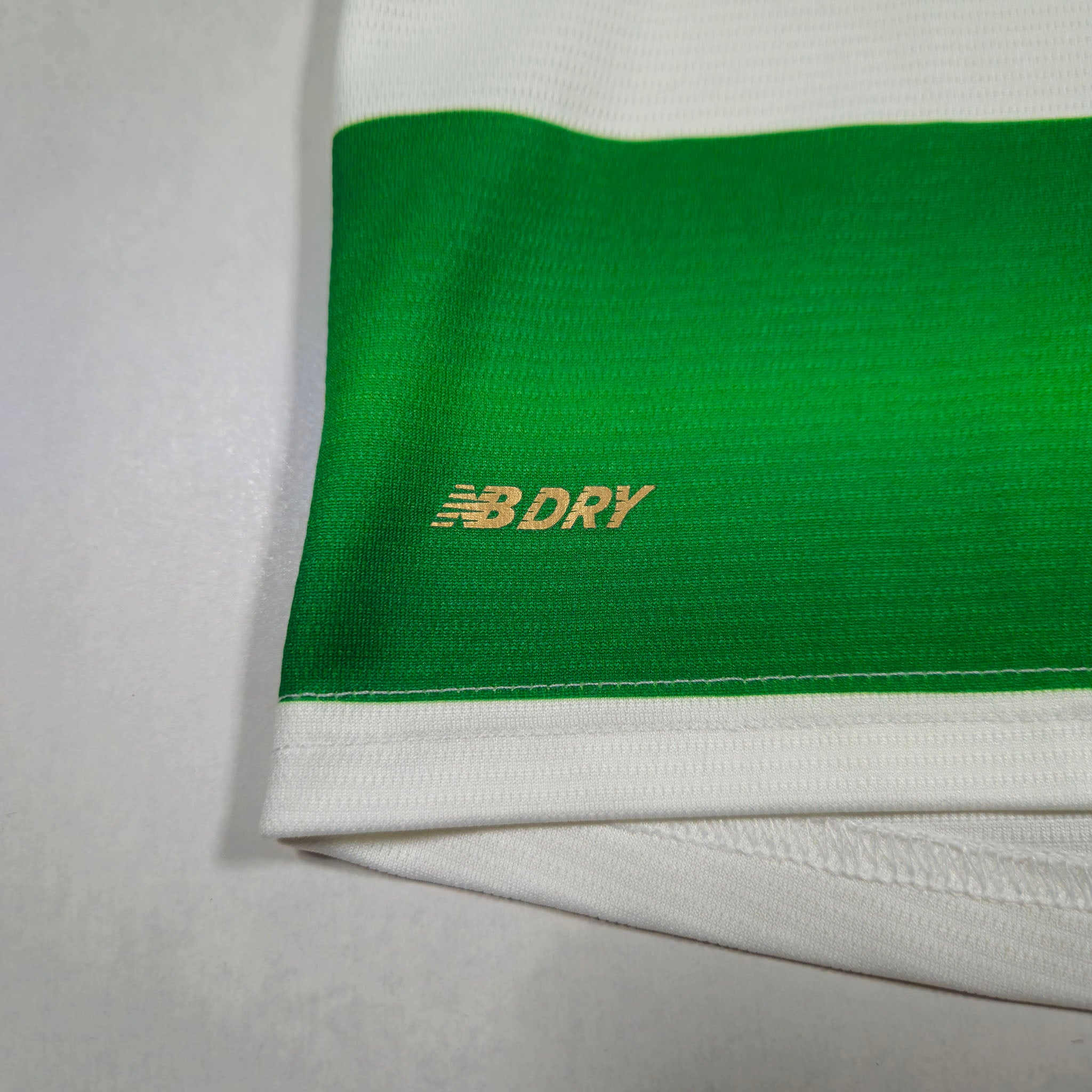 Celtic Home Shirt 2016-17 detailed view 9