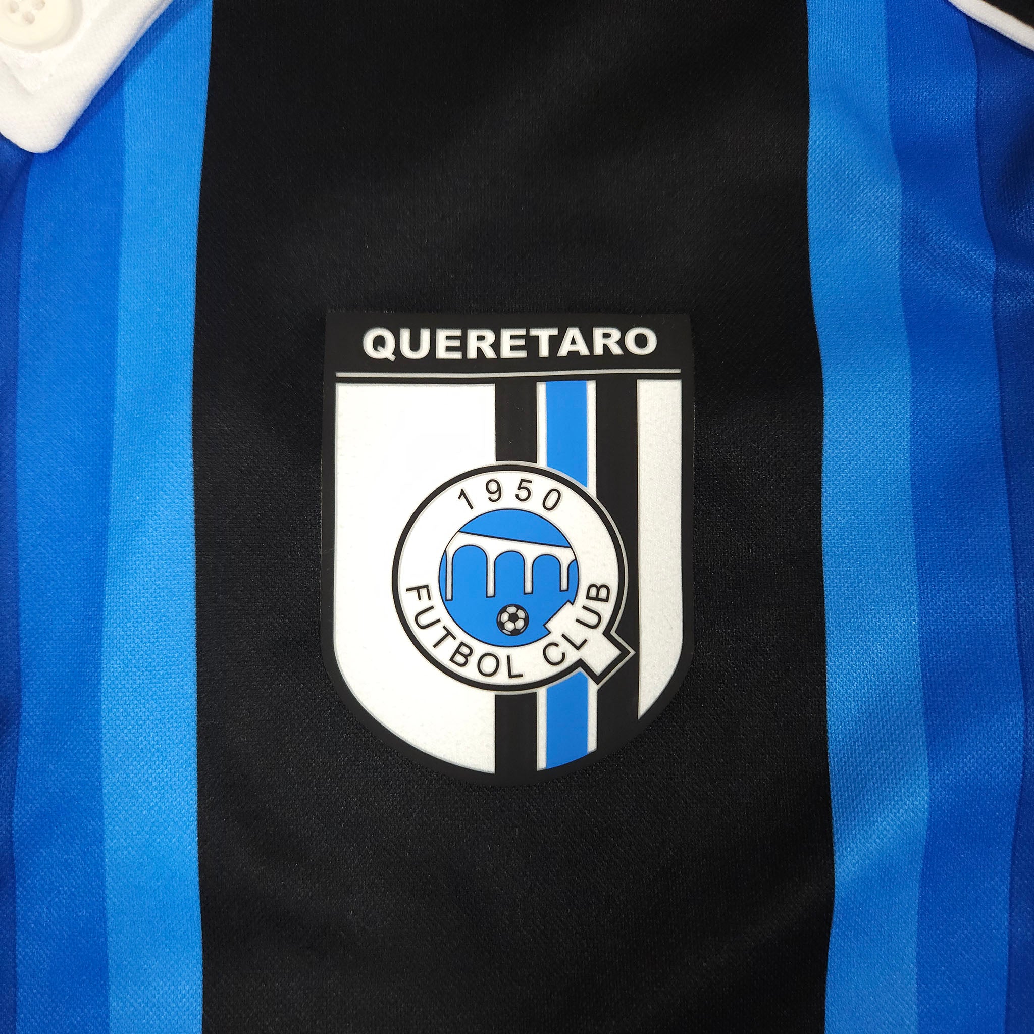 Queretaro Home Shirt 2016-17 detailed view 2