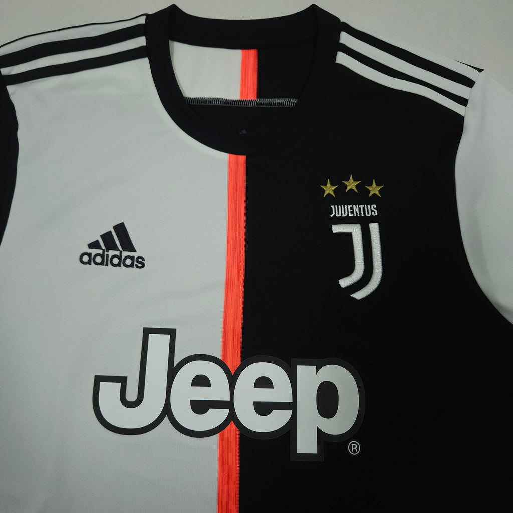 Juventus Home Shirt 2019-20 detailed view 1