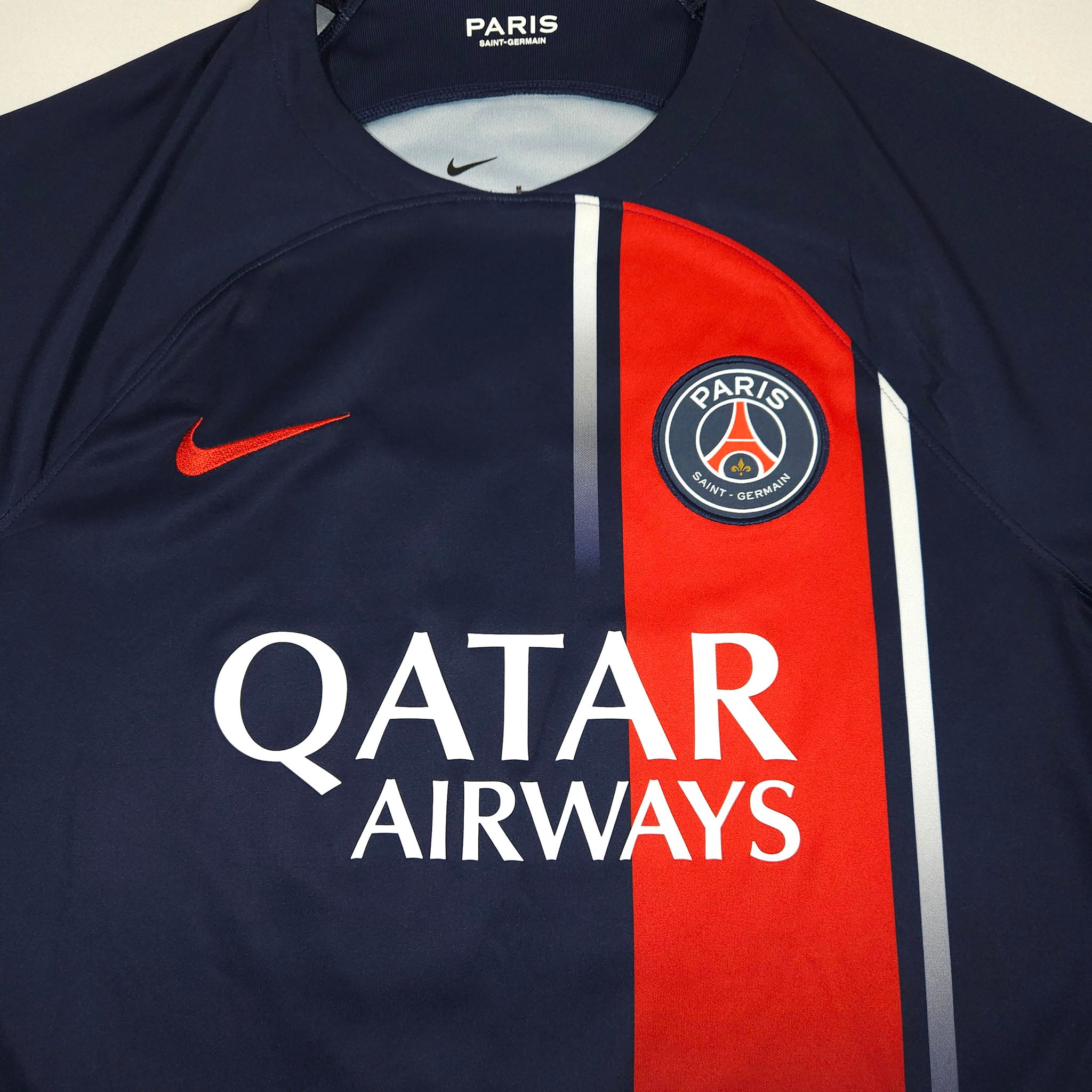 Paris Saint-Germain Home Shirt 2023-24 – Neymar Jr. #10 detailed view 1