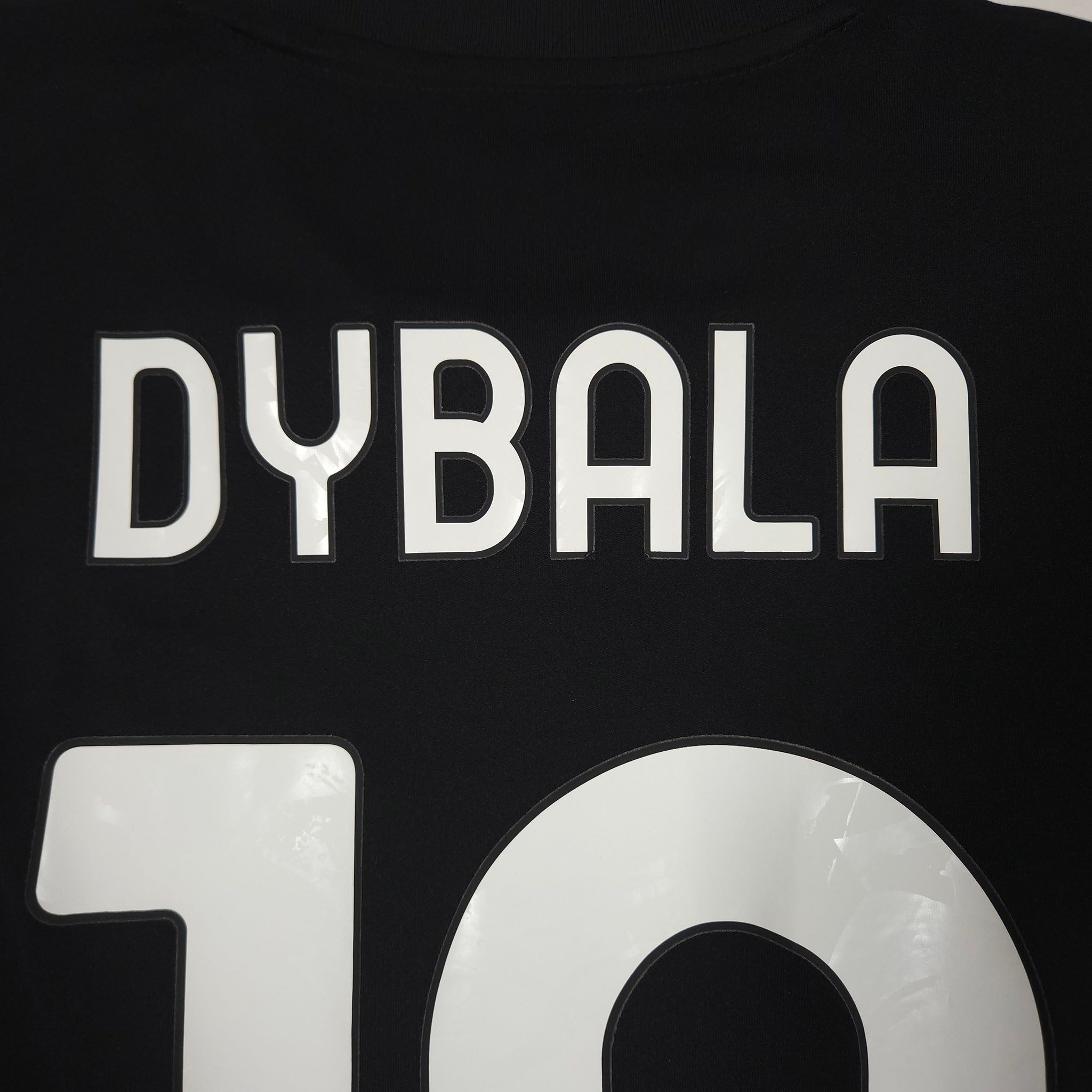 Juventus Away Shirt 2021-22 – Dybala #10 detailed view 2