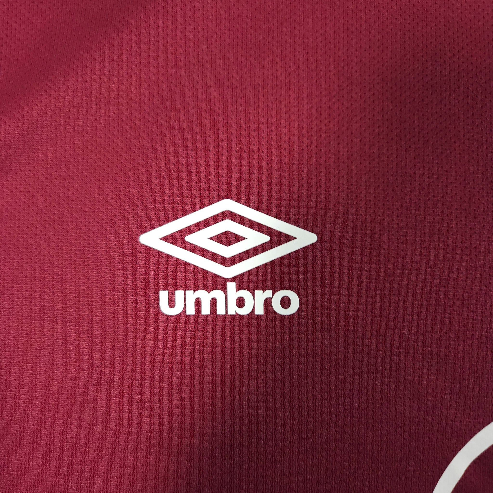 1. FC Nürnberg Training Shirt 2020-21 detailed view 3