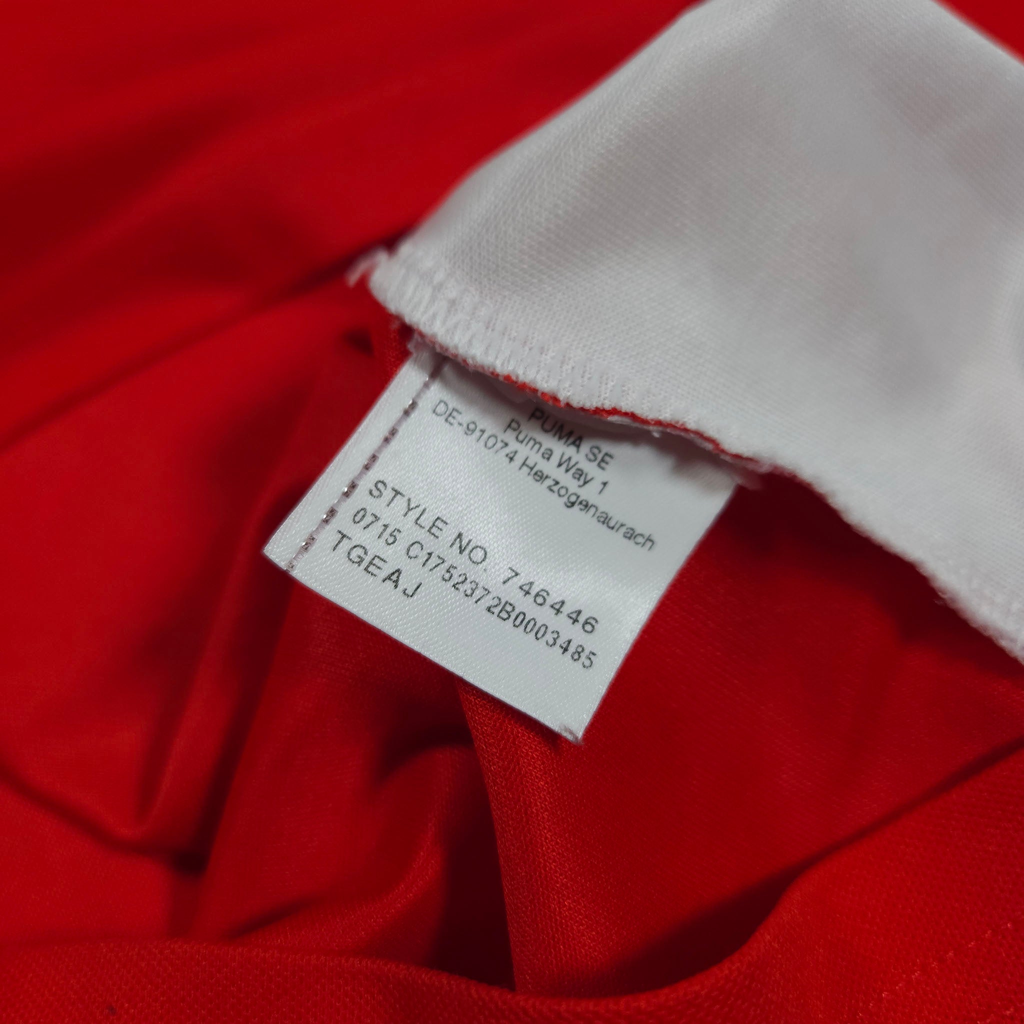 Arsenal Home Shirt 2014-15 detailed view 2