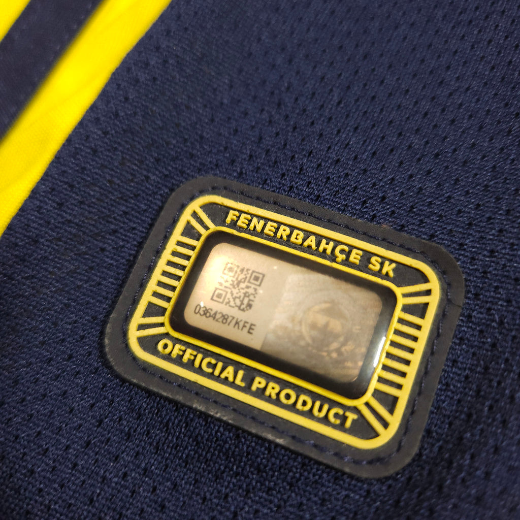 Fenerbahce Home Shirt 2018-19 detailed view 3