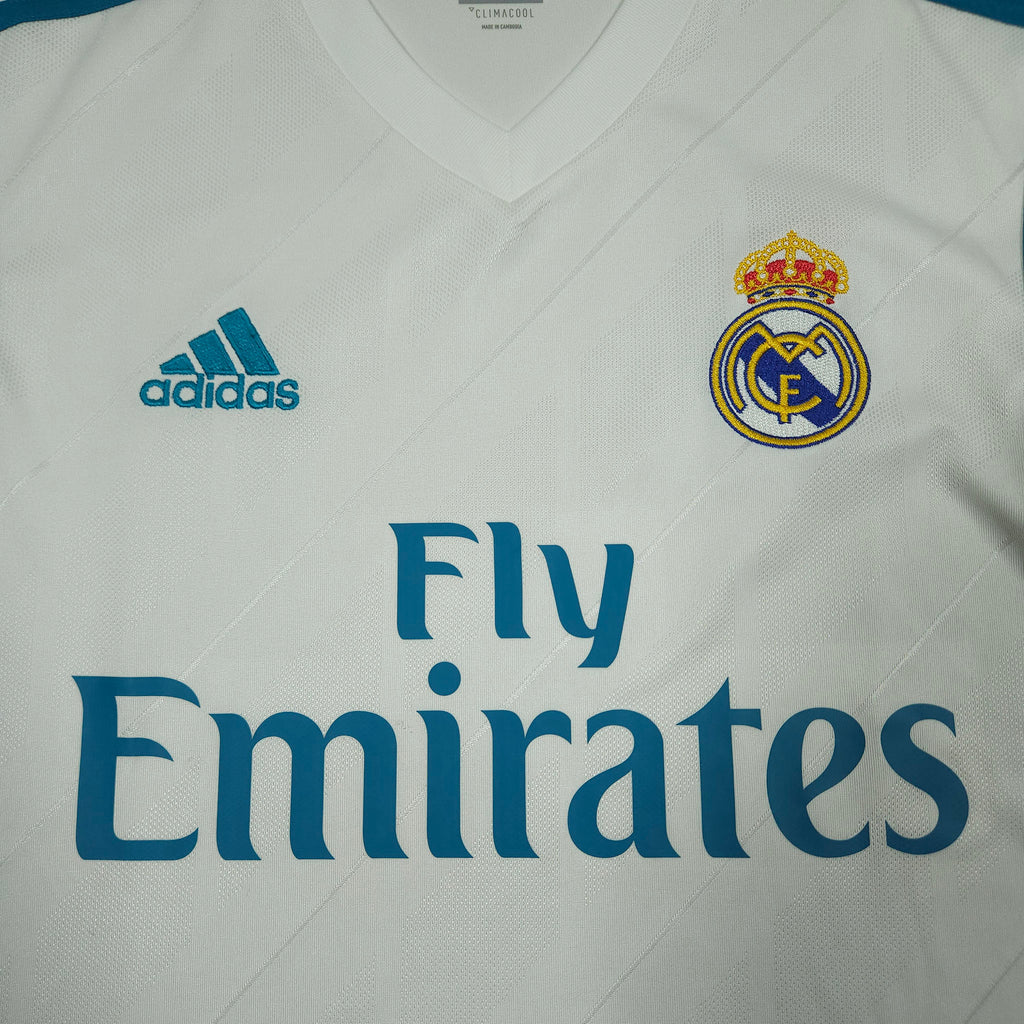 Real Madrid Home Shirt 2017-18 – Longsleeve detailed view 1