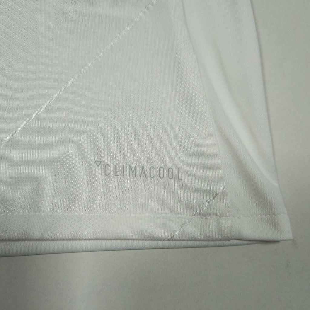 Real Madrid Home Shirt 2017-18 – Longsleeve detailed view 4