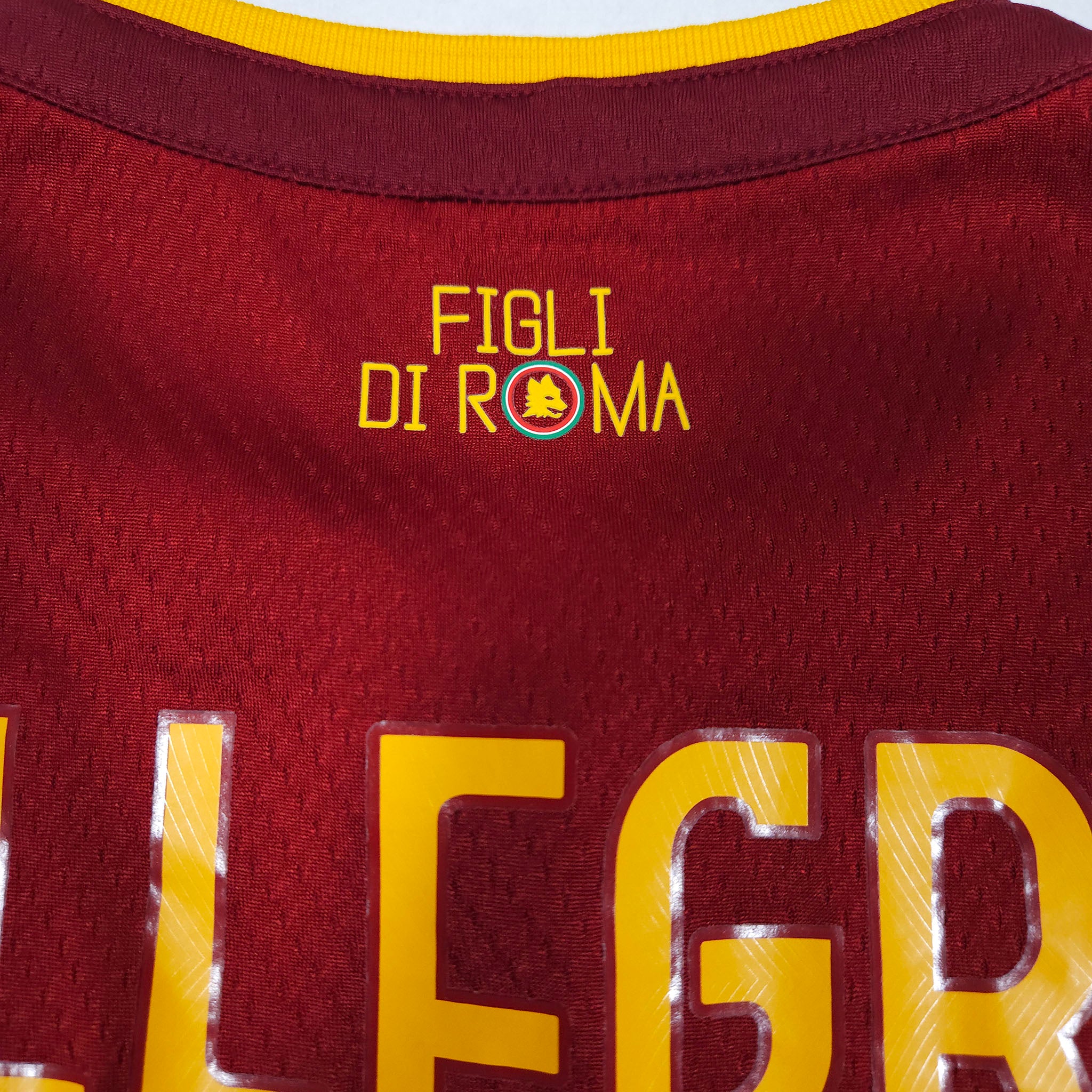 AS Roma Home Shirt 2022-23 – Pellegrini #7 detailed view 9
