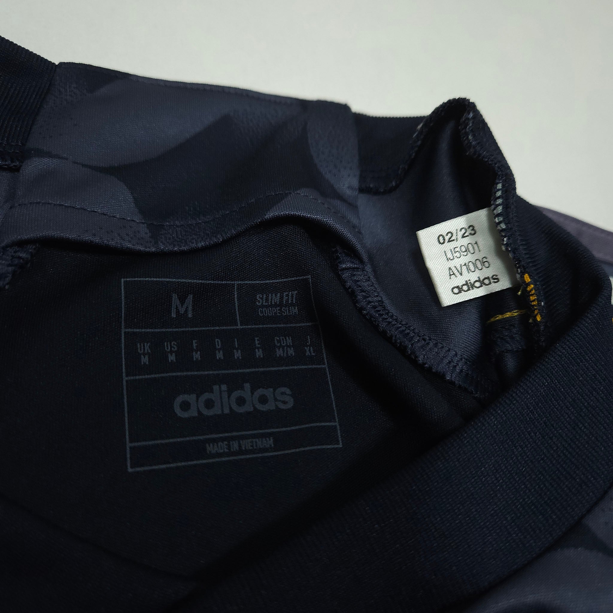 Real Madrid Away Shirt 2023-24 detailed view 7