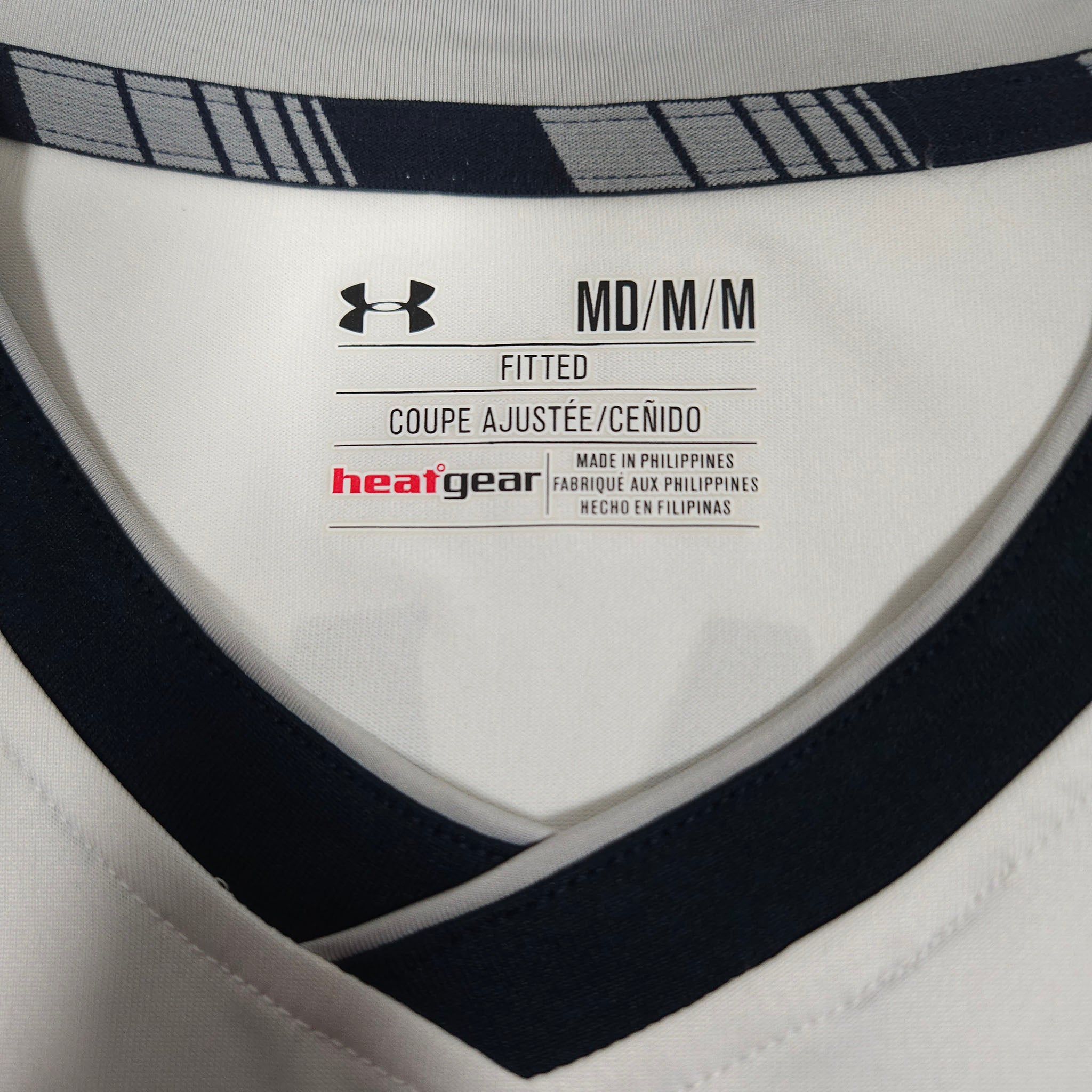 Tottenham Home Shirt 2015-16 – Kane #10 detailed view 10