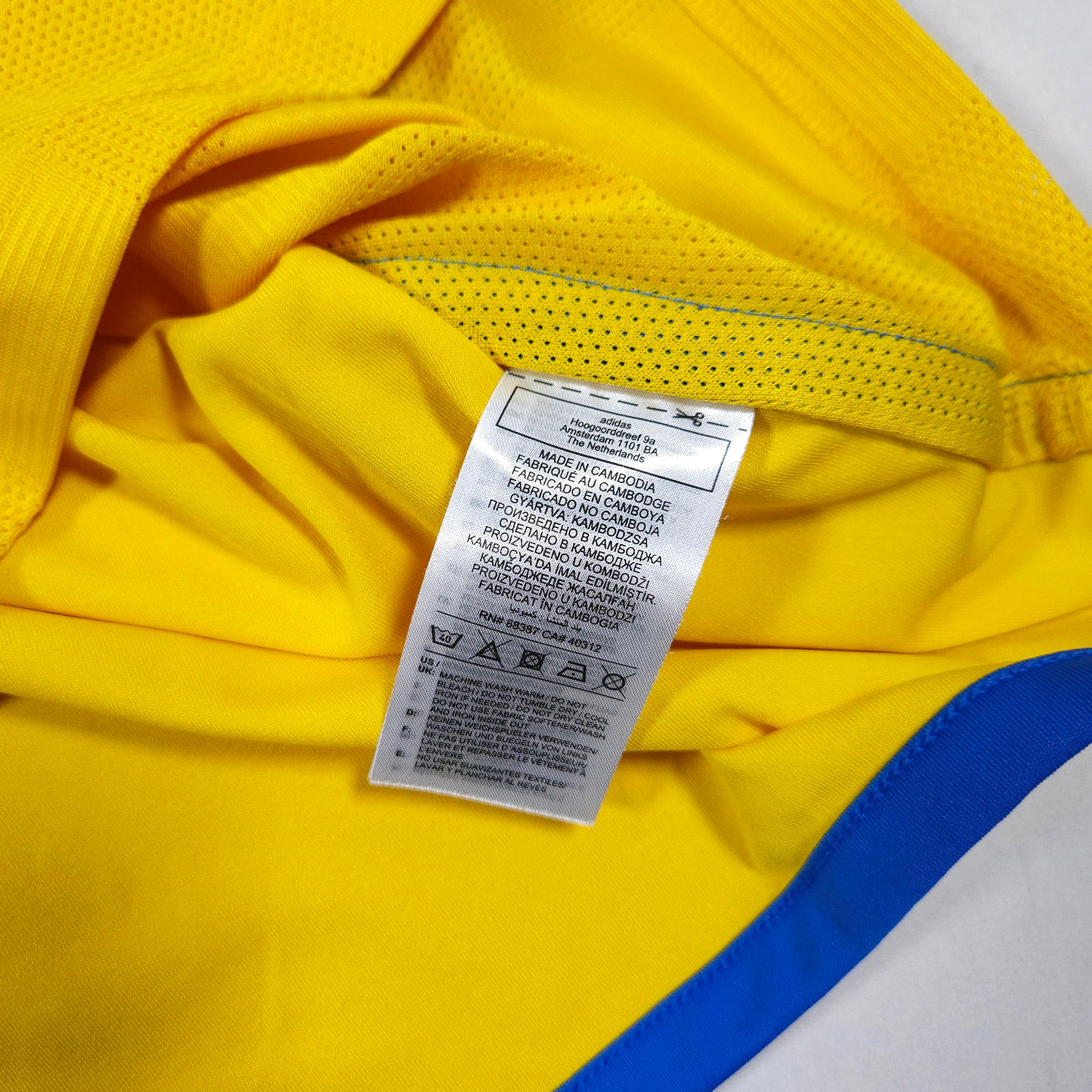 Sweden Home Shirt 2022-23 detailed view 7
