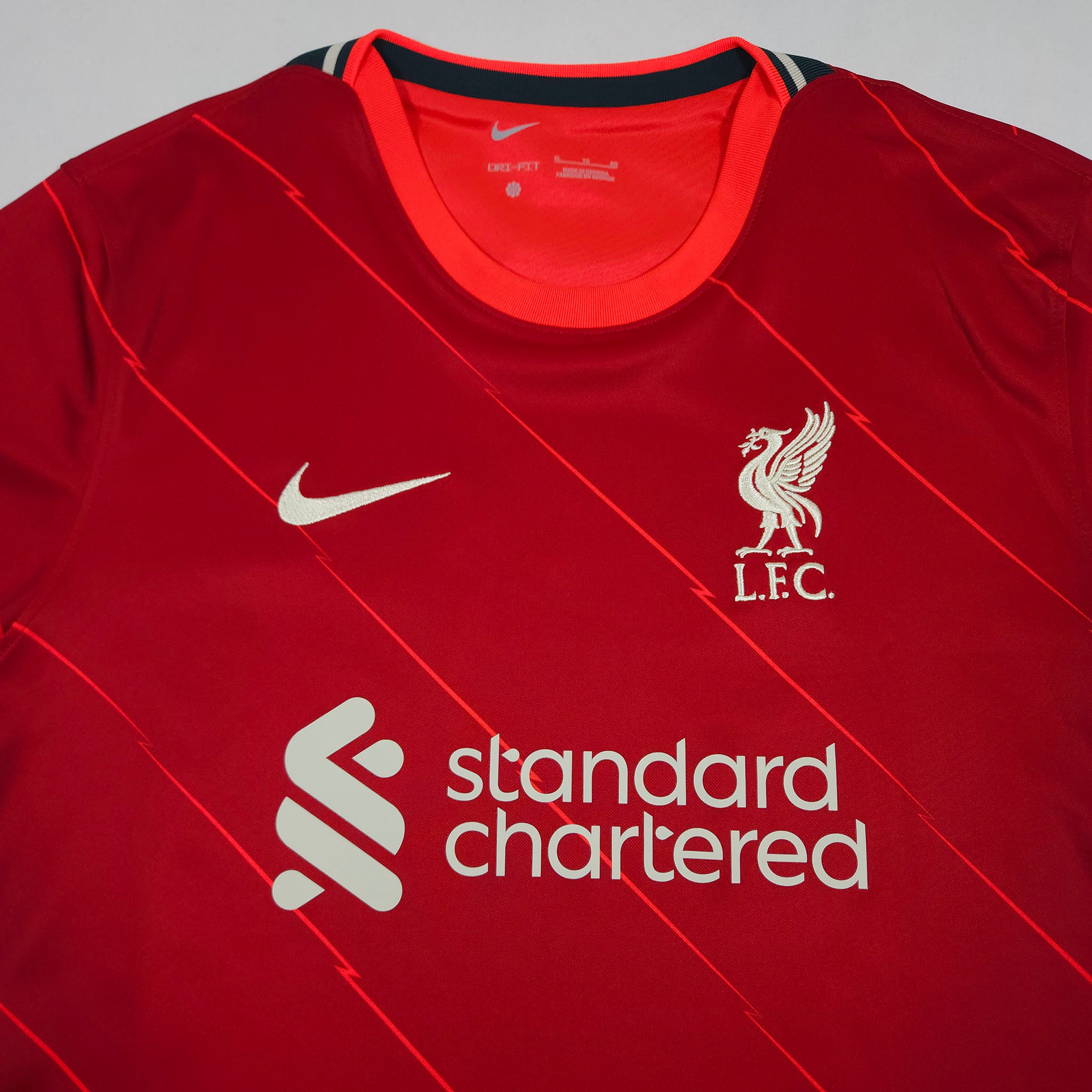 Liverpool Home Shirt 2021-22 detailed view 1