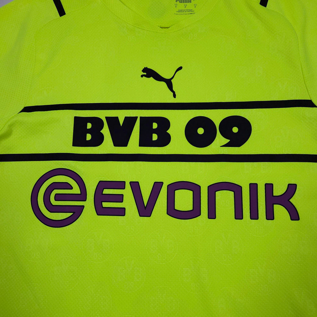 Borussia Dortmund Cup Shirt 2021-22 detailed view 1