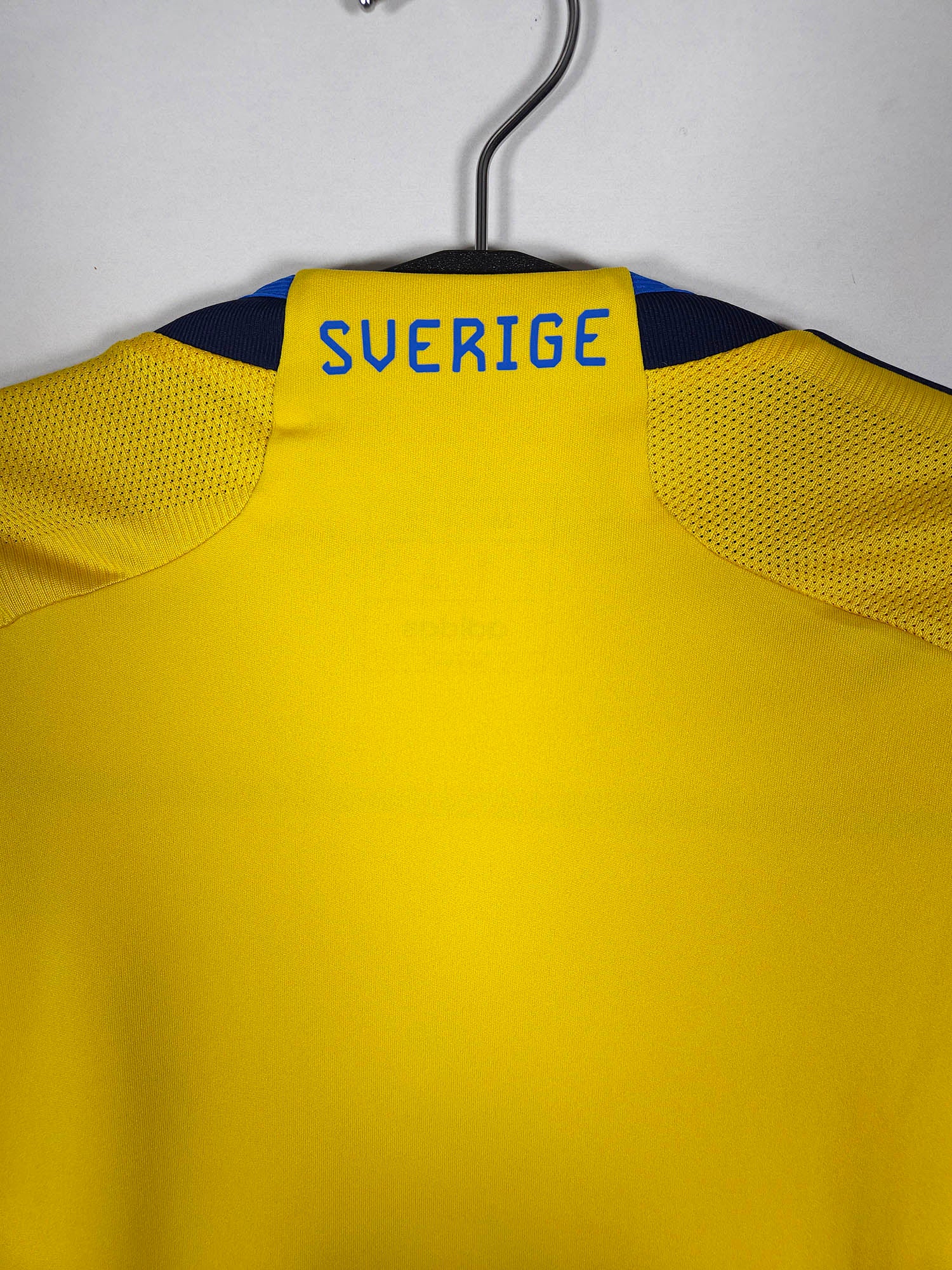 2022-23 Sweden Home Shirt