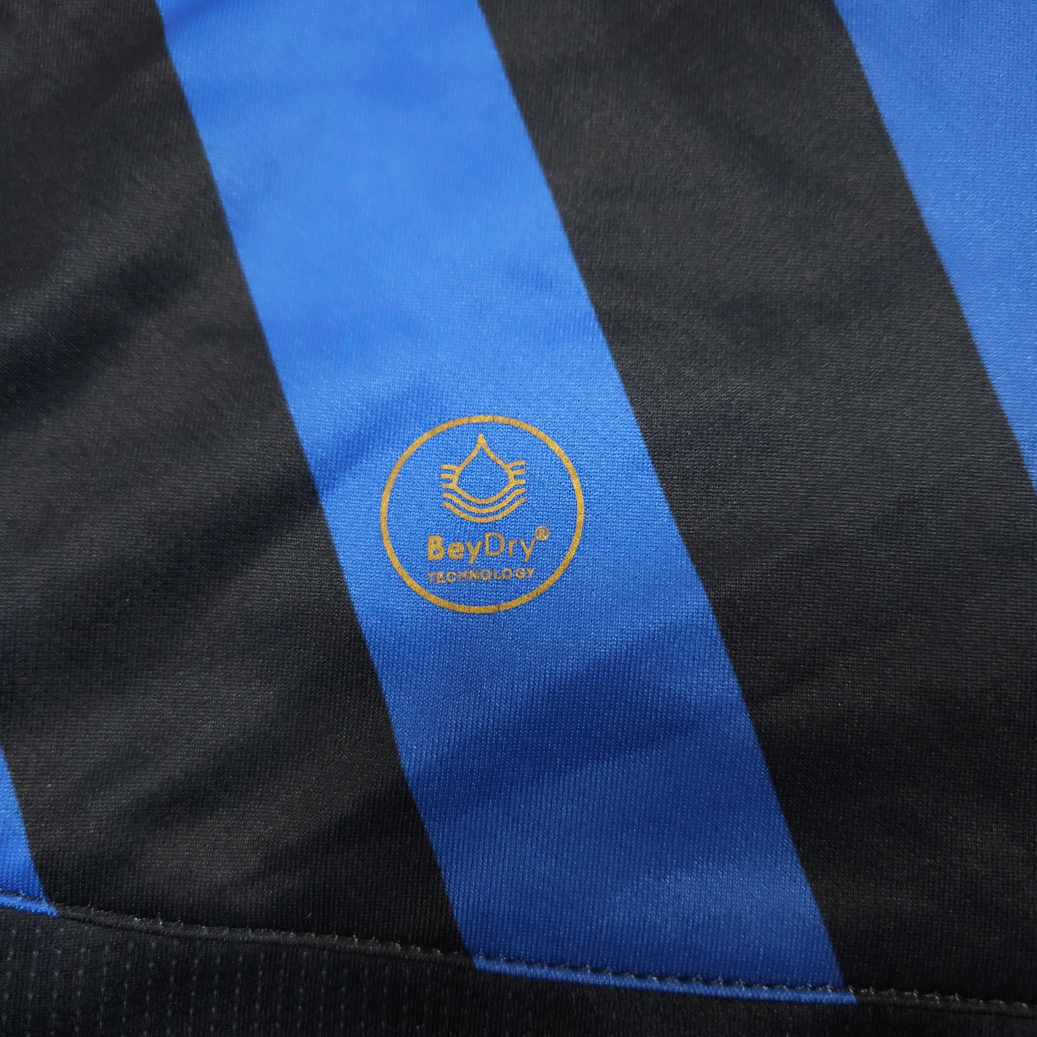 Willem II Third Shirt 2023-24 – Oosting #29 detailed view 11