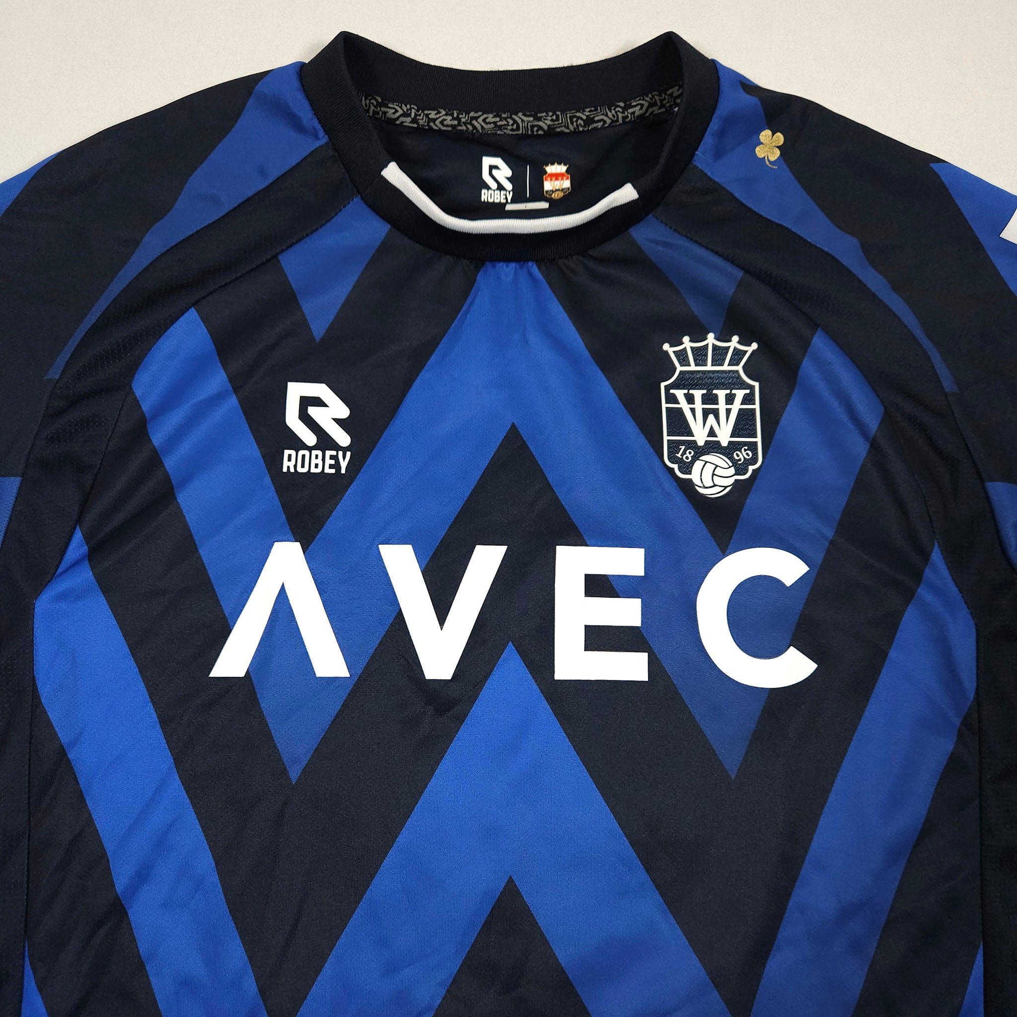 Willem II Third Shirt 2023-24 – Oosting #29 detailed view 1