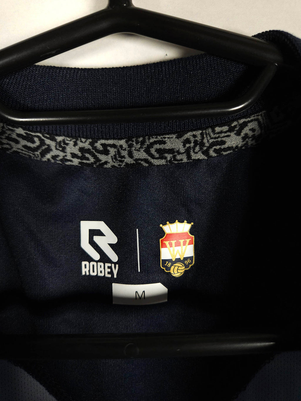 2023-24 Willem II Third Shirt Verreth #6