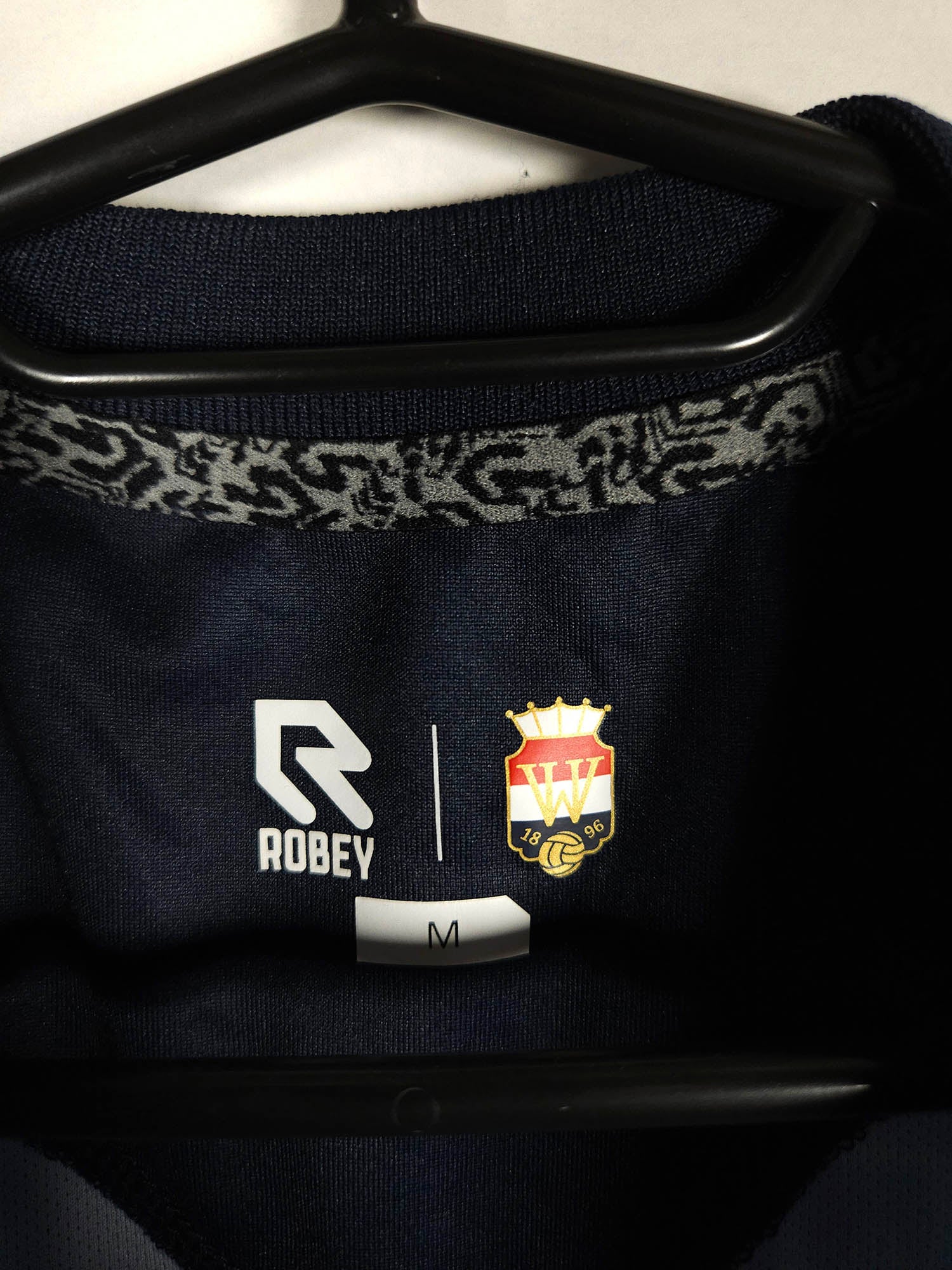 2023-24 Willem II Third Shirt Verreth #6