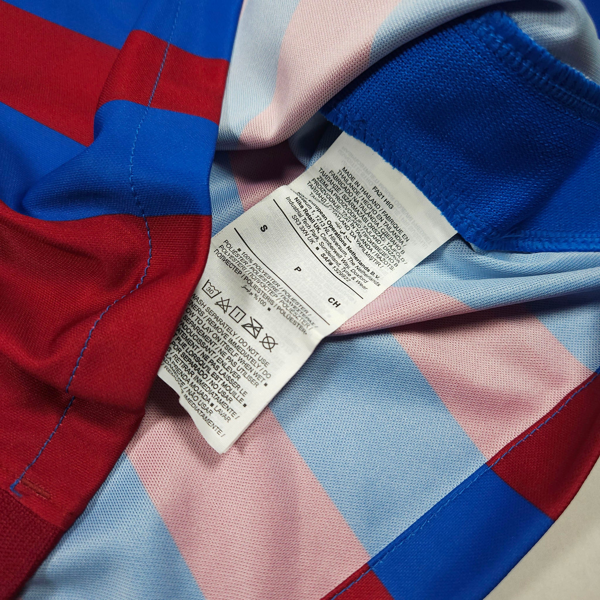 Barcelona Home Shirt 2021-22 detailed view 8