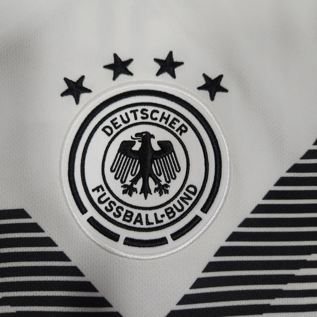 Germany Home Shirt 2018-19 – Boateng #17 detailed view 4