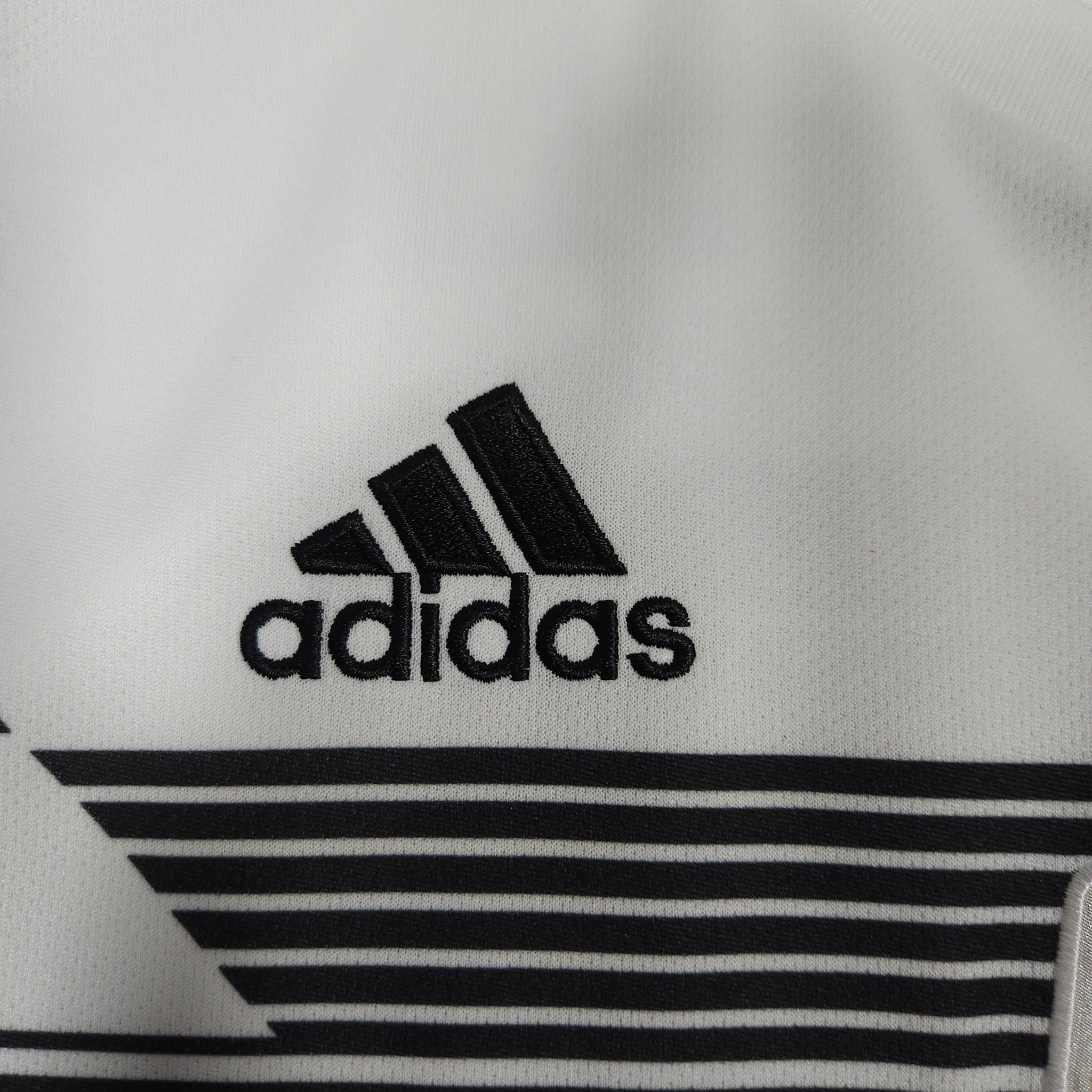 Germany Home Shirt 2018-19 – Boateng #17 detailed view 5
