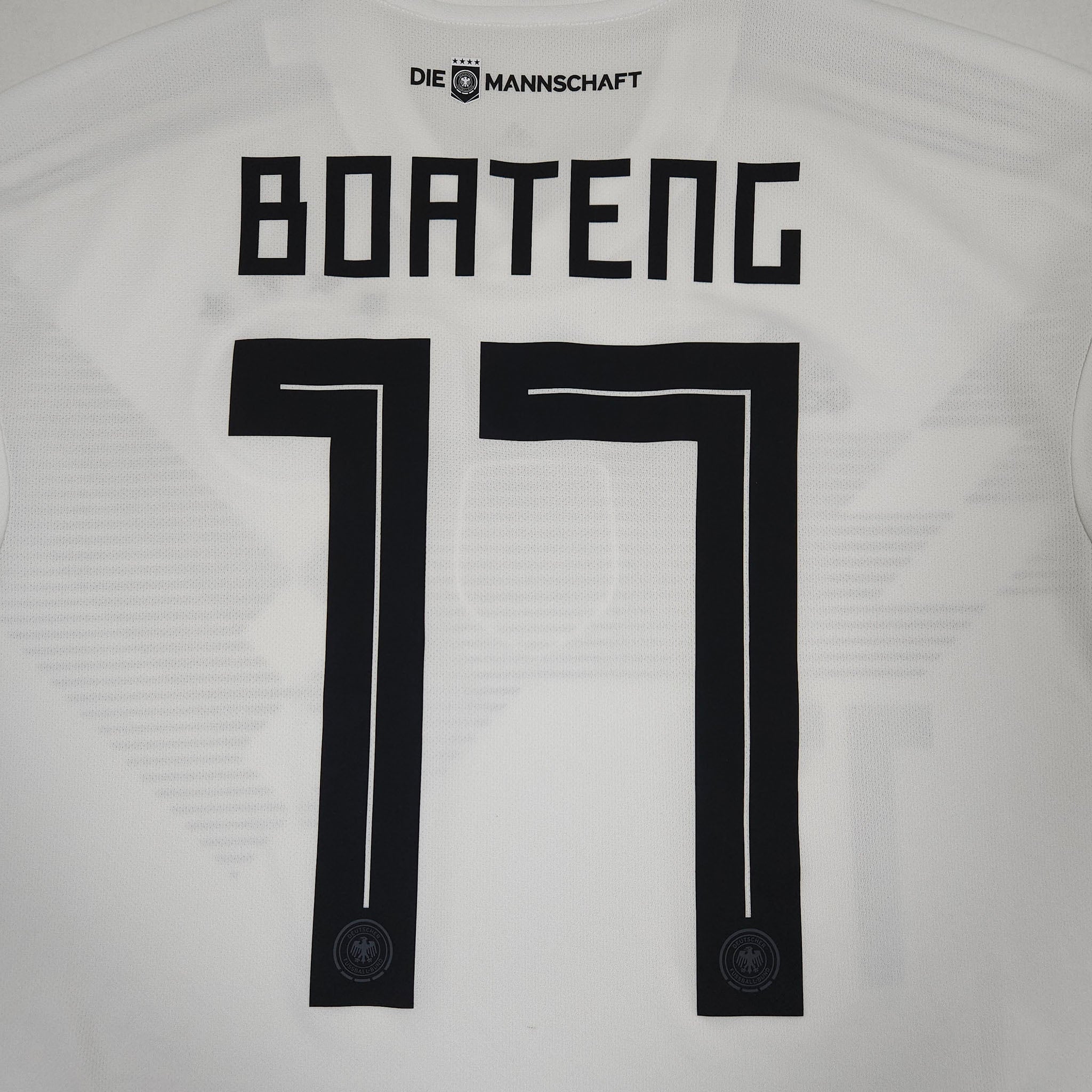 Germany Home Shirt 2018-19 – Boateng #17 detailed view 7