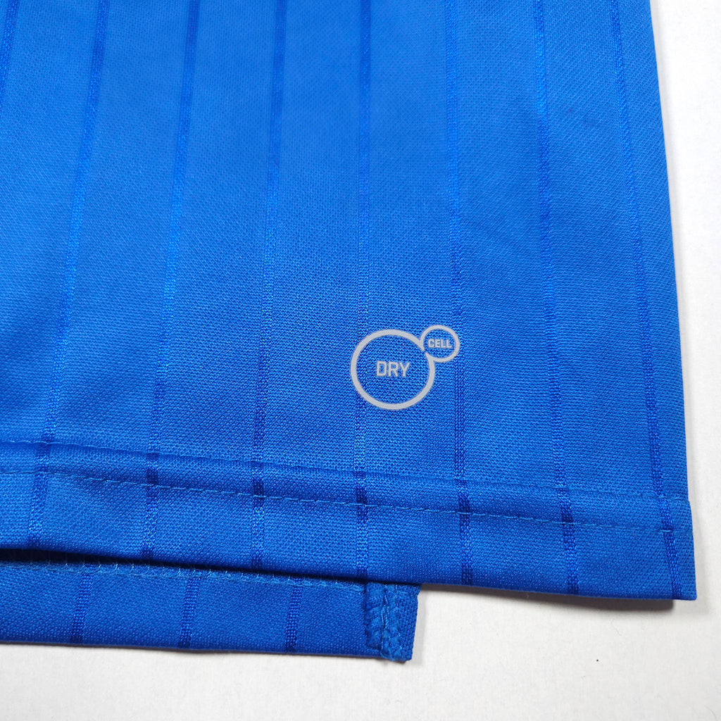 Italy Home Shirt 2016-17 detailed view 4