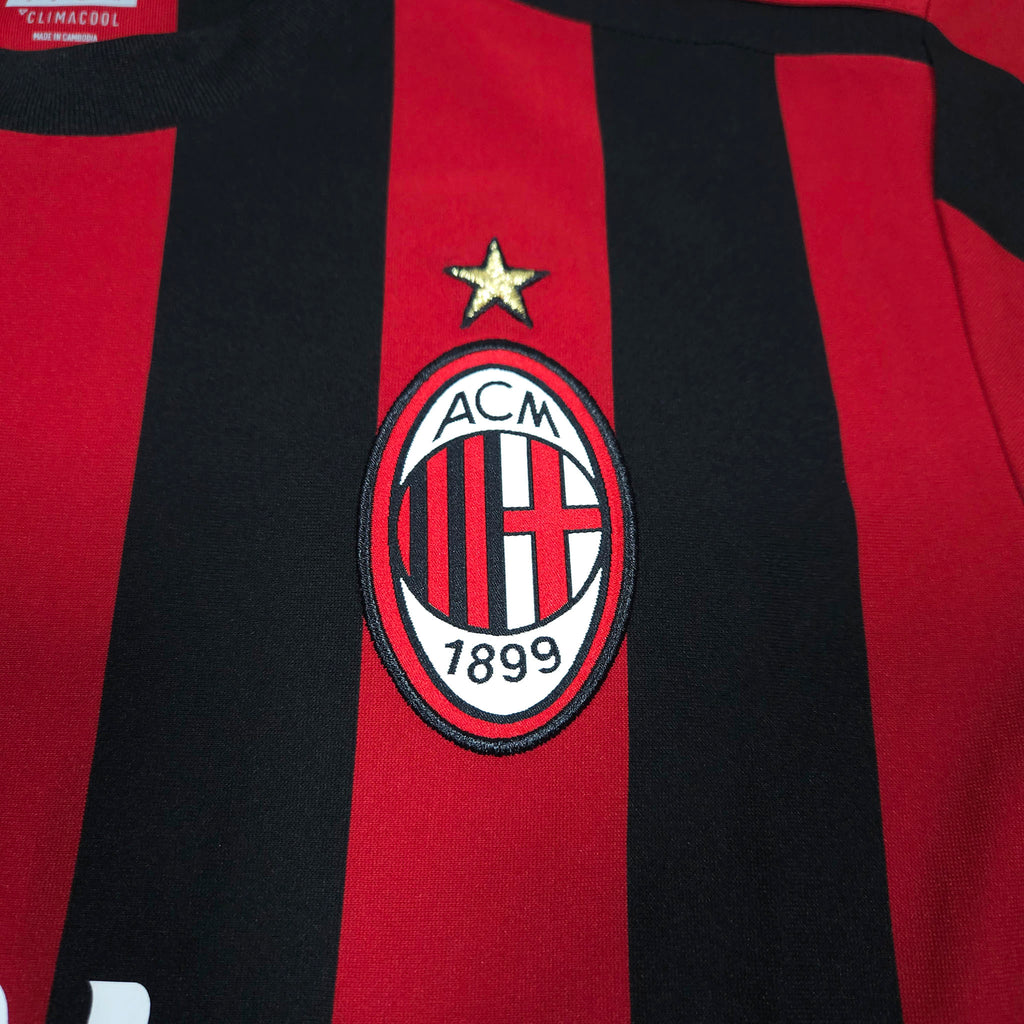 AC Milan Home Shirt 2017-18 detailed view 2