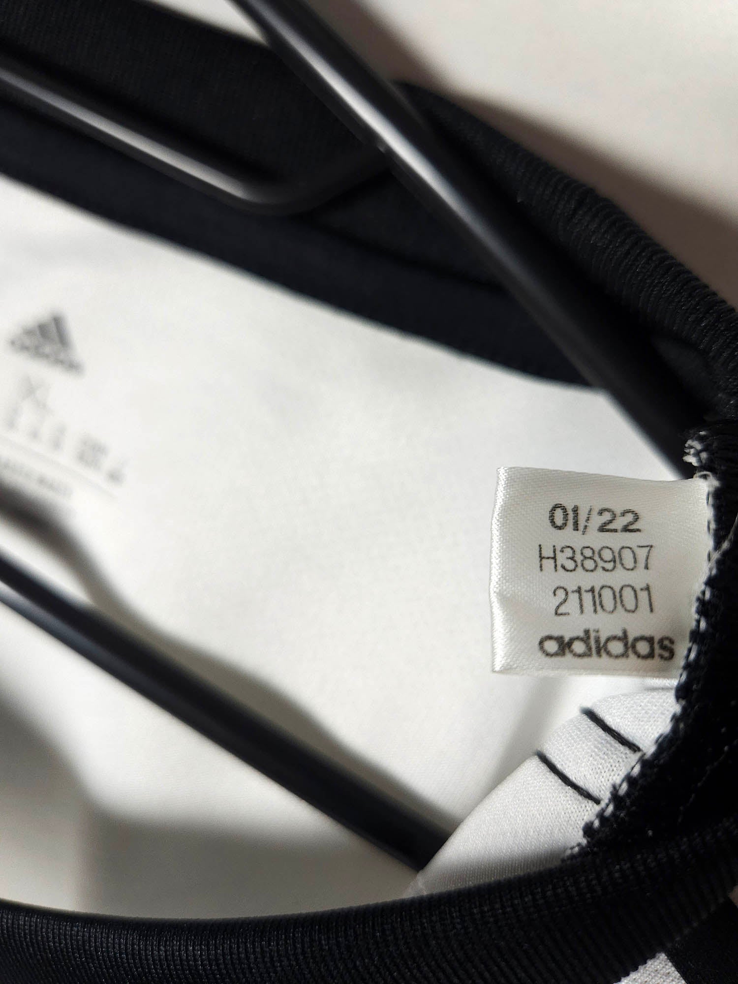 2022-23 Juventus Home Shirt