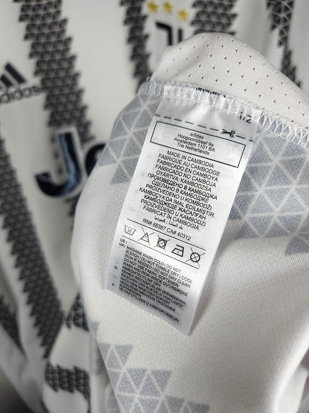 2022-23 Juventus Home Shirt