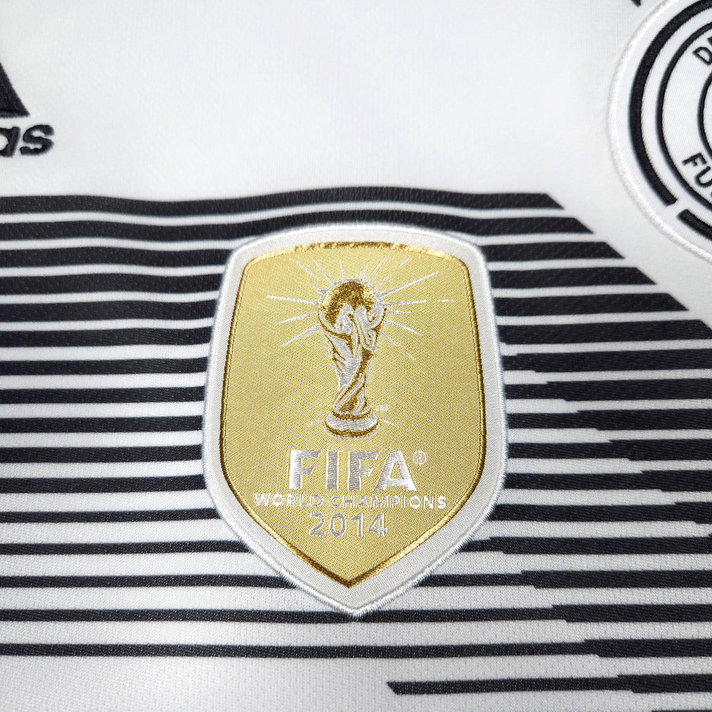 Germany Home Shirt 2018-19 detailed view 4