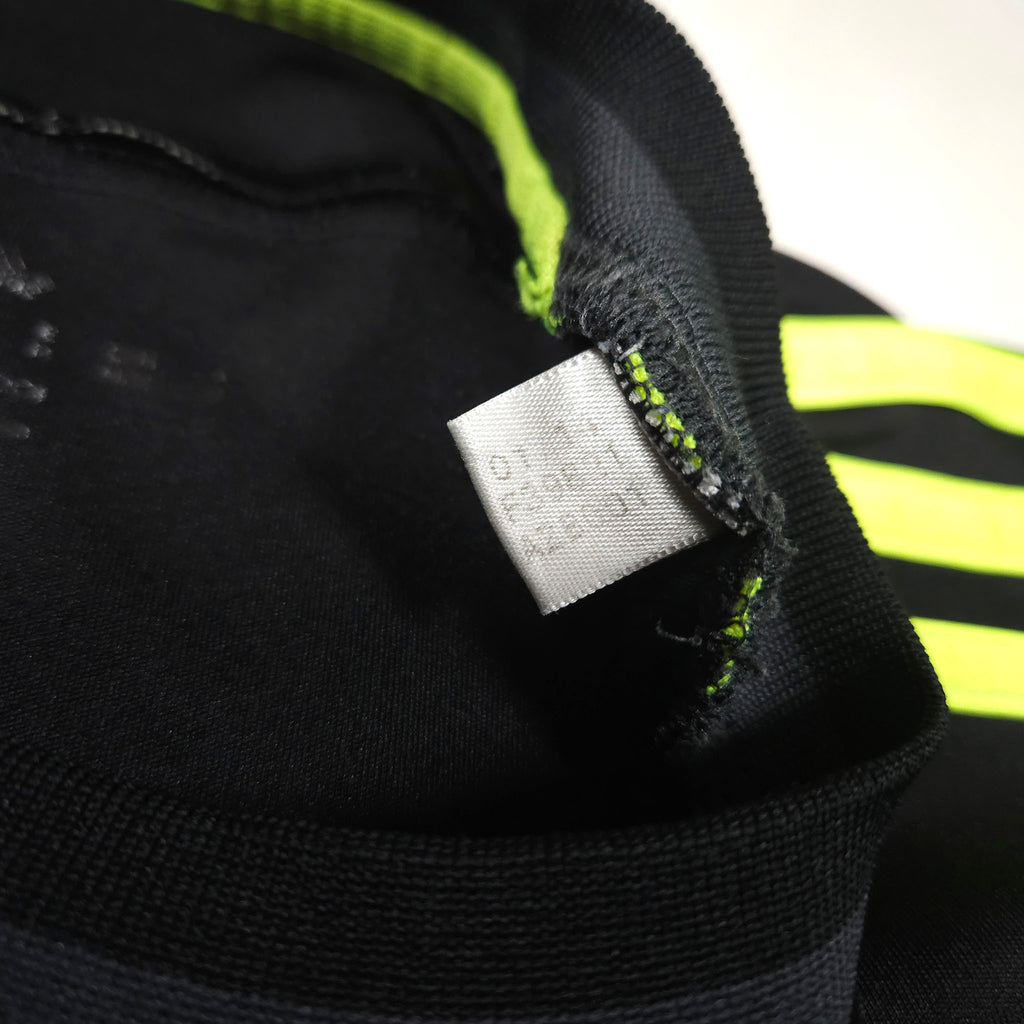 Spain Away Shirt 2014-15 detailed view 7