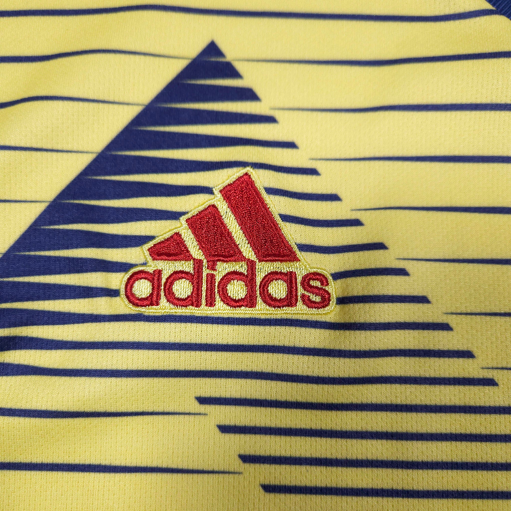 Colombia Home Shirt 2019 detailed view 3