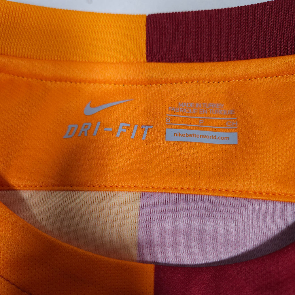 Galatasaray Home Shirt 2015-16 detailed view 6