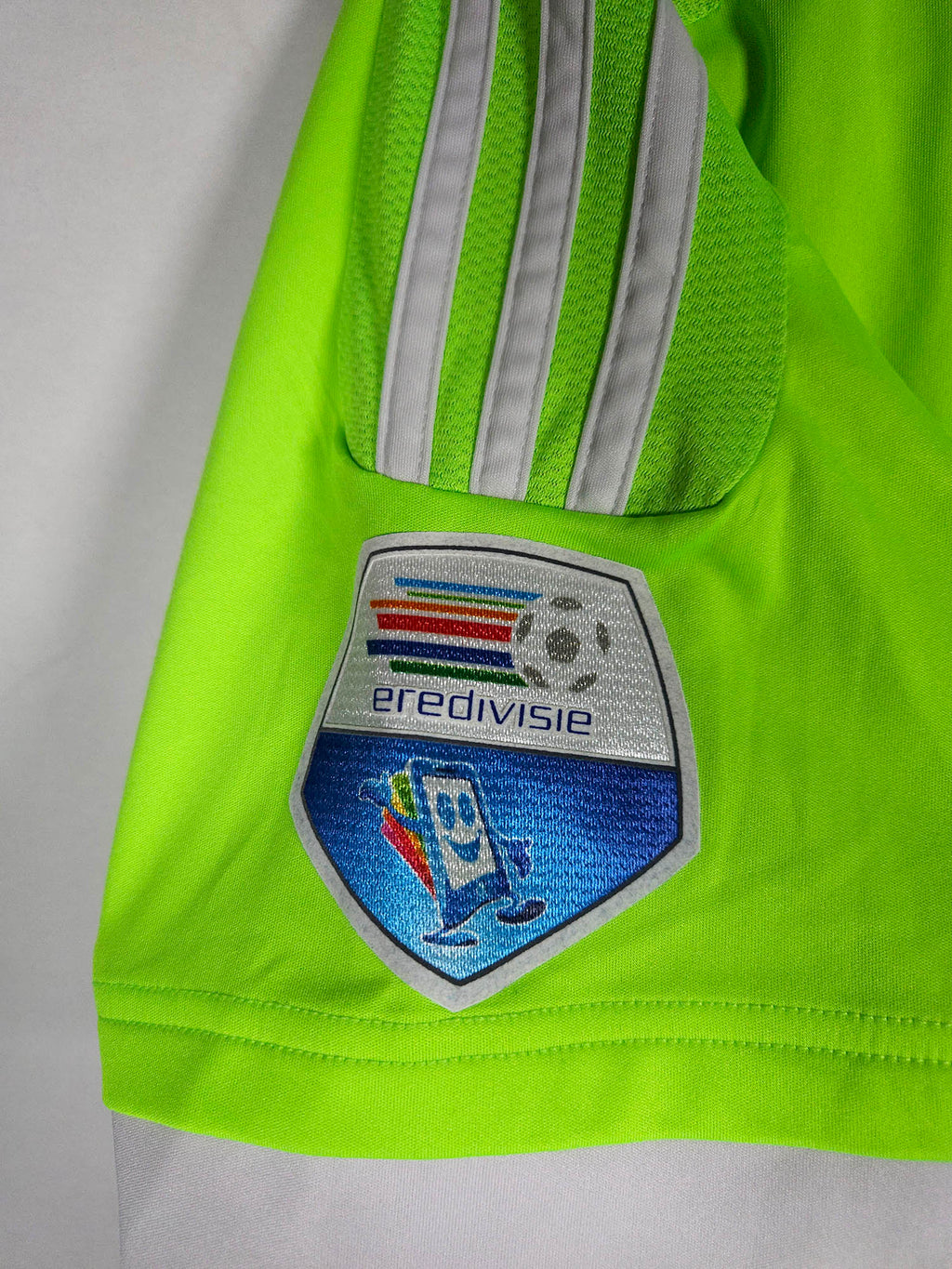 2015-16 Ajax Away Shirt