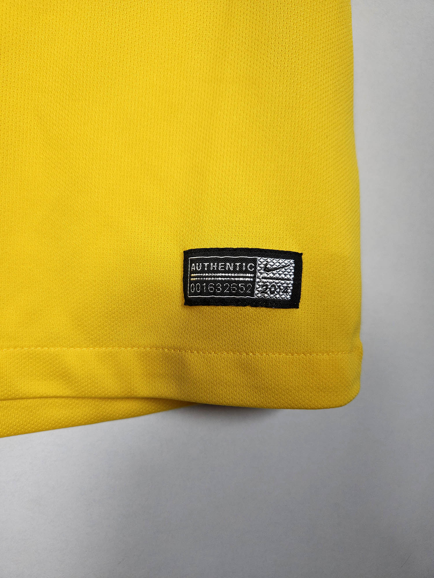 2014-15 Brazil Home Shirt