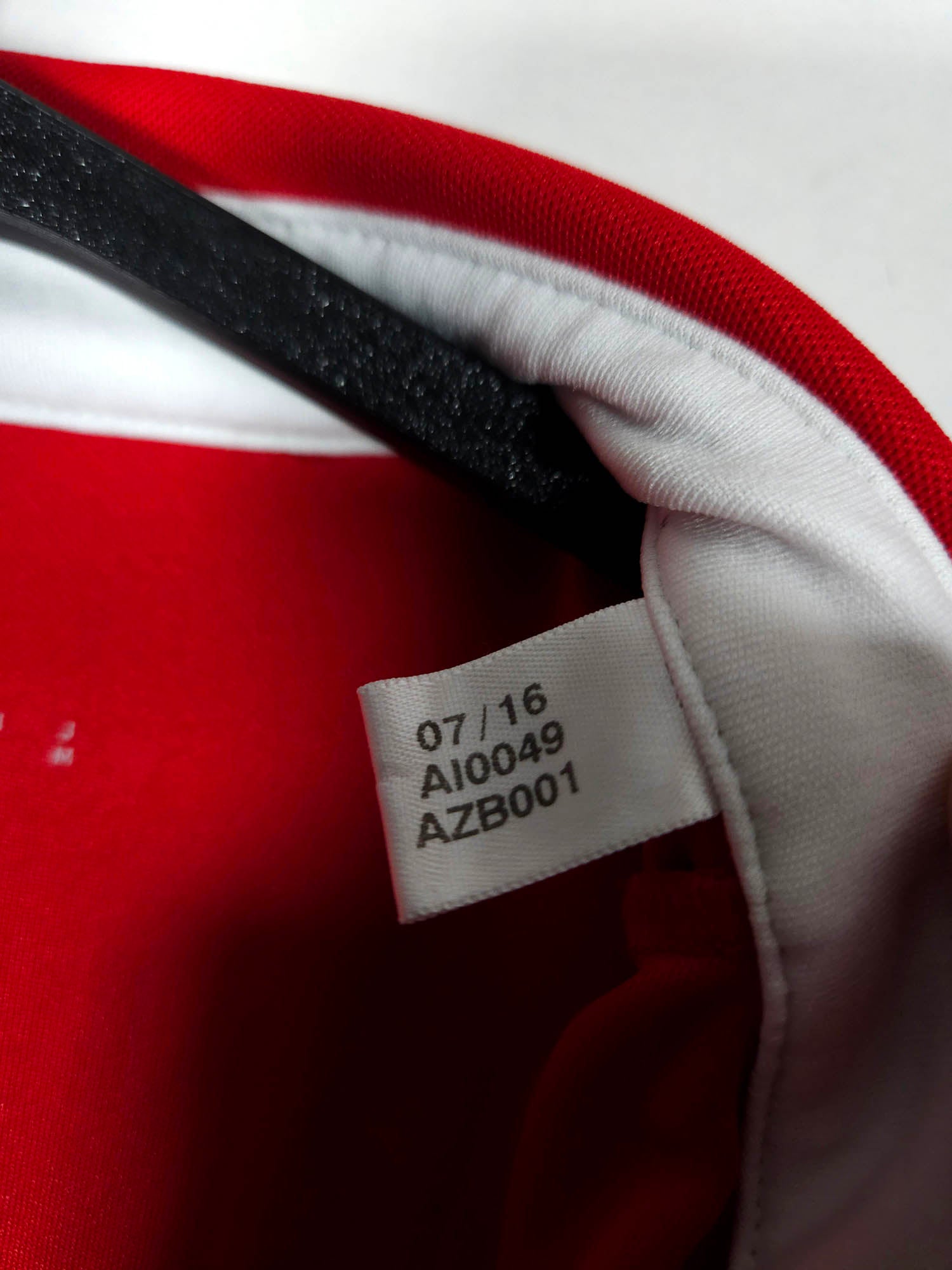 2016-17 Bayern Munich Home Shirt