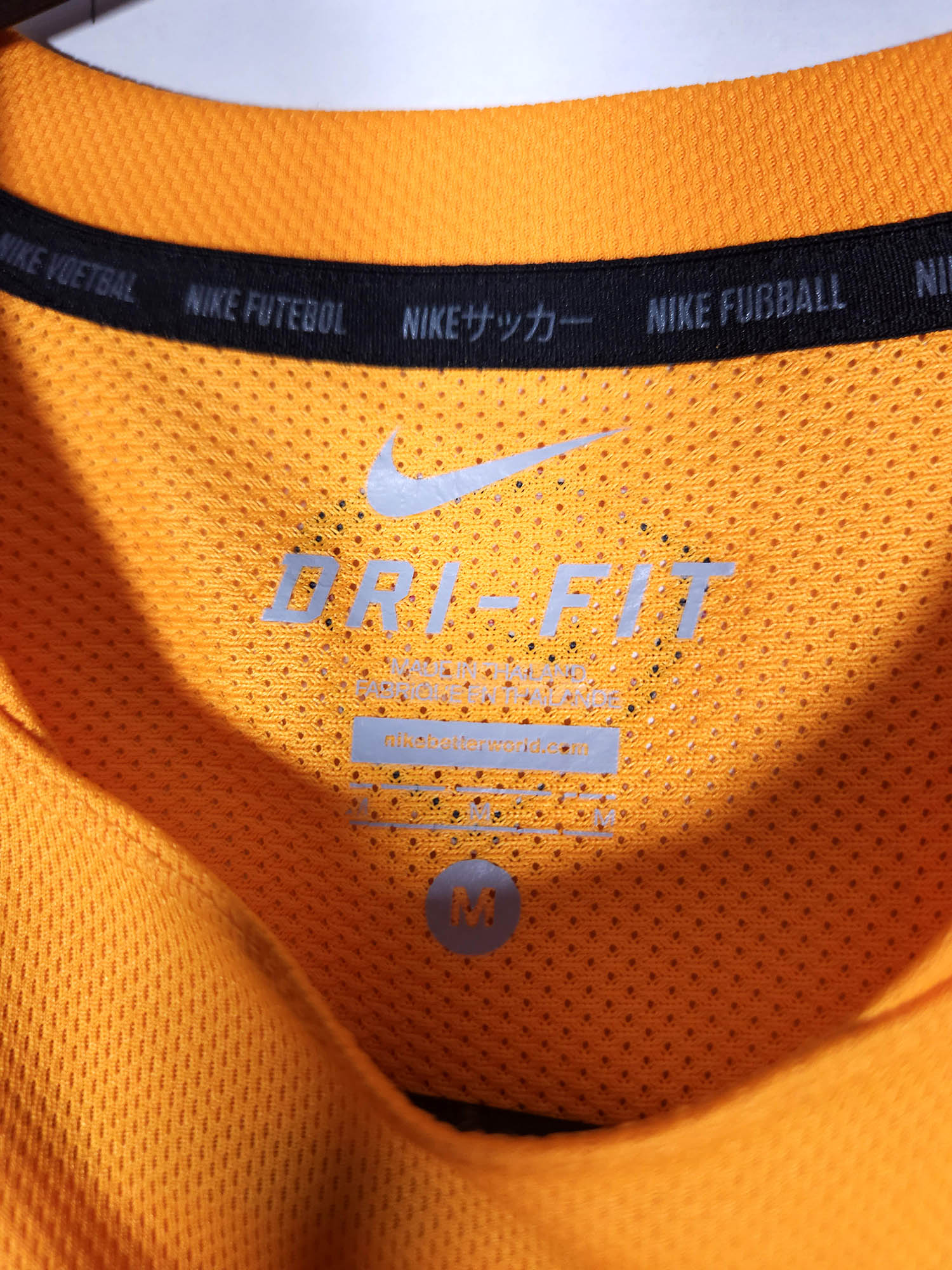 2014-15 Galatasaray Training Shirt