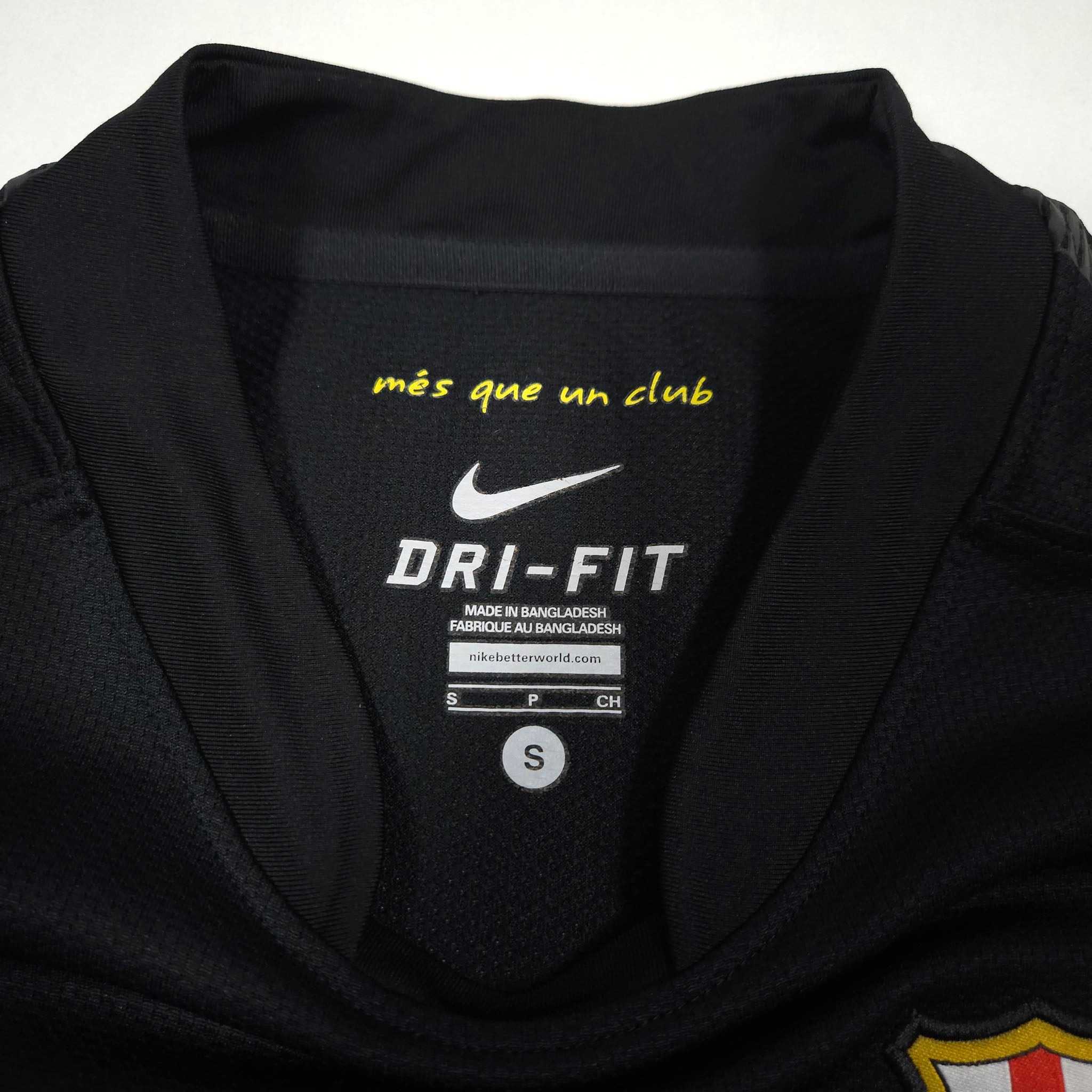2011-12 Barcelona Away Shirt