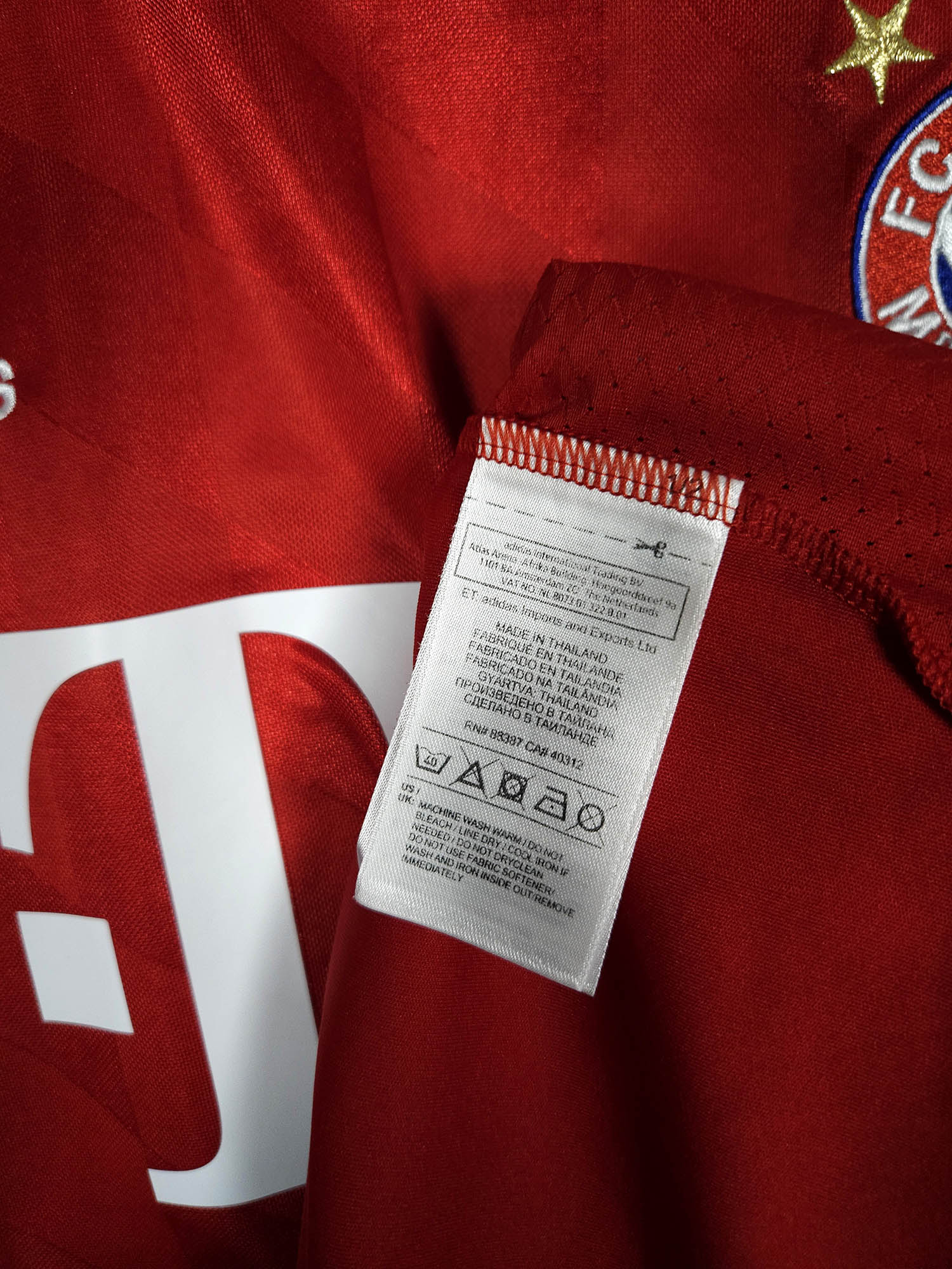 2013-14 Bayern Munich Home Shirt