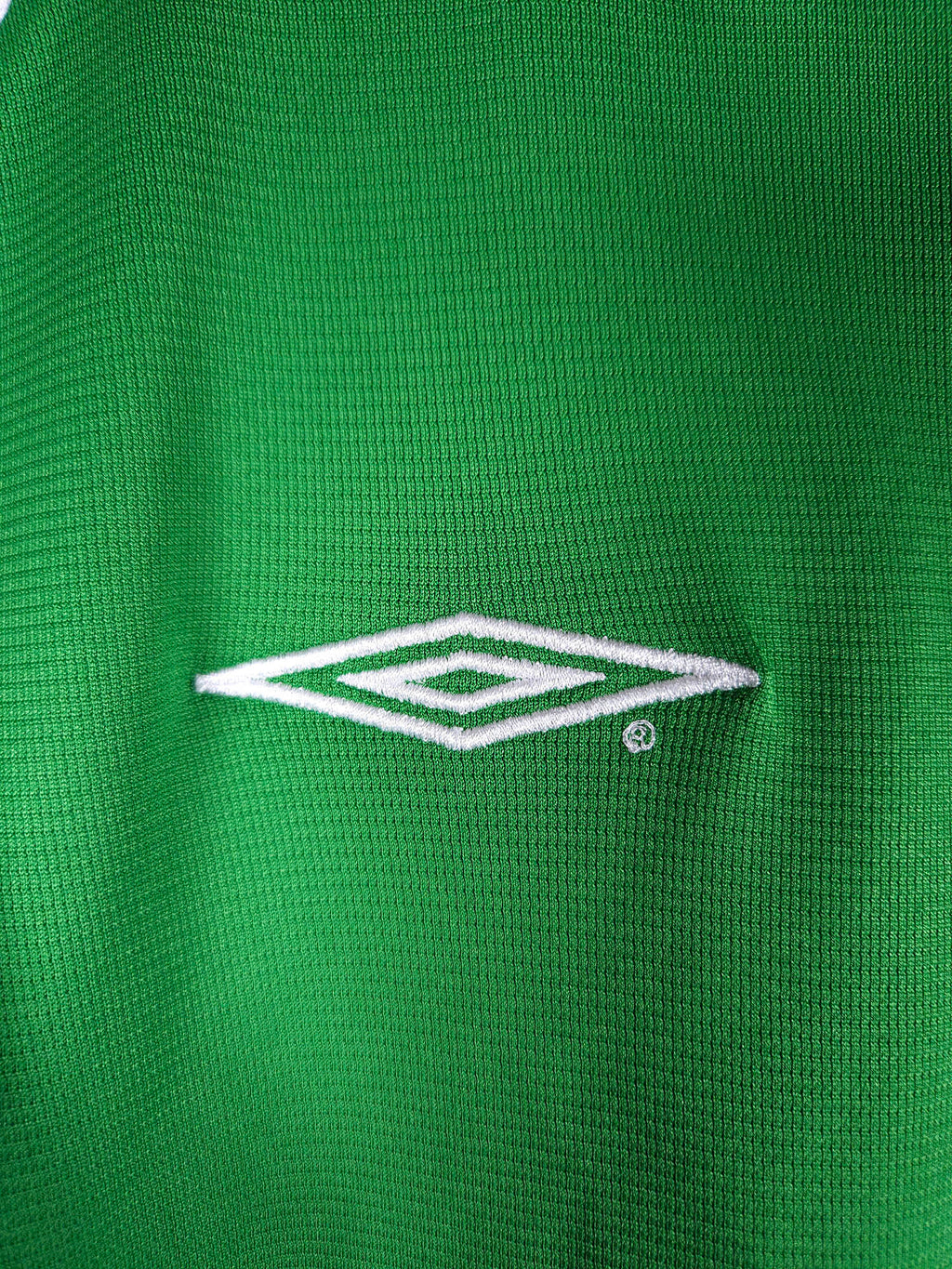 2005-06 Ireland Training Shirt